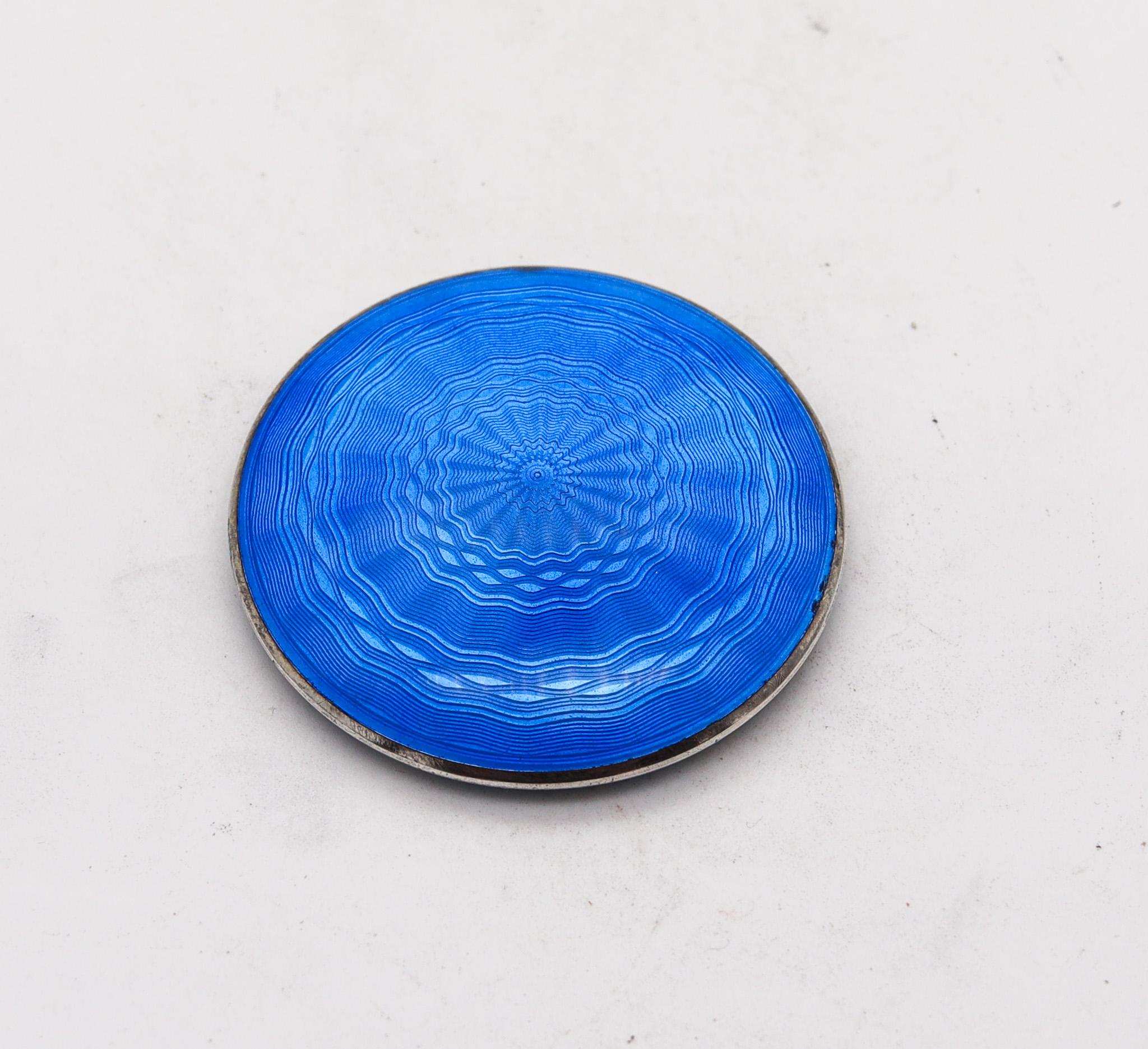 Austria 1922 Art Deco Polychrome And Blue Enamel Round Box .925 Sterling Silver For Sale 1