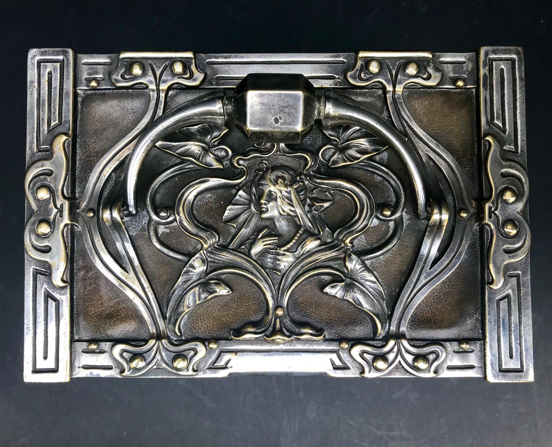 Austria/France Art Nouveau Silvered Heavy Bronze Jewelry Box Casket, circa 1900 4