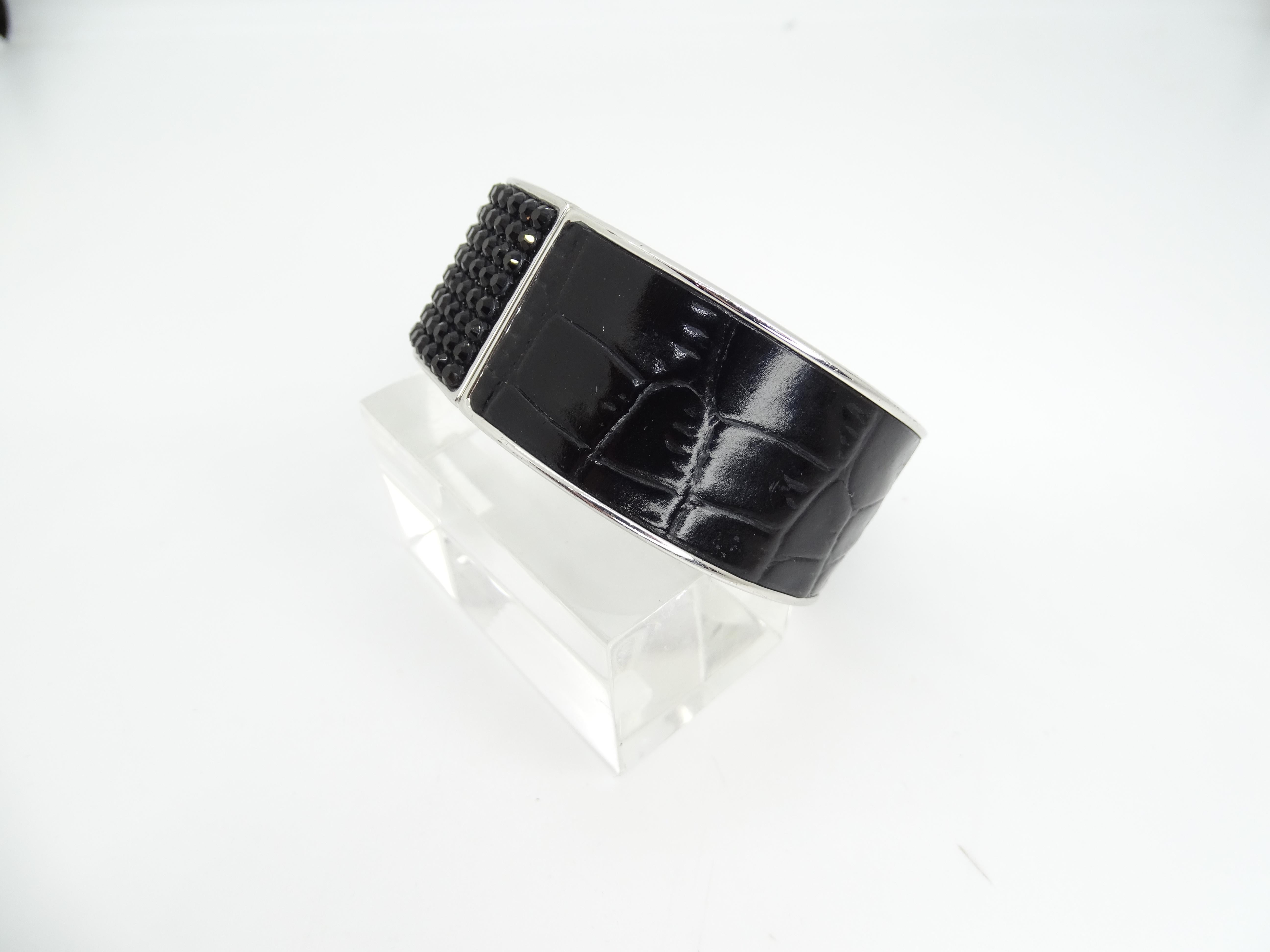 Österreich Swarovski-Armband, Leder, Swarovski-Kristalle und Stahl, Swarovski-Kristalle im Angebot 2
