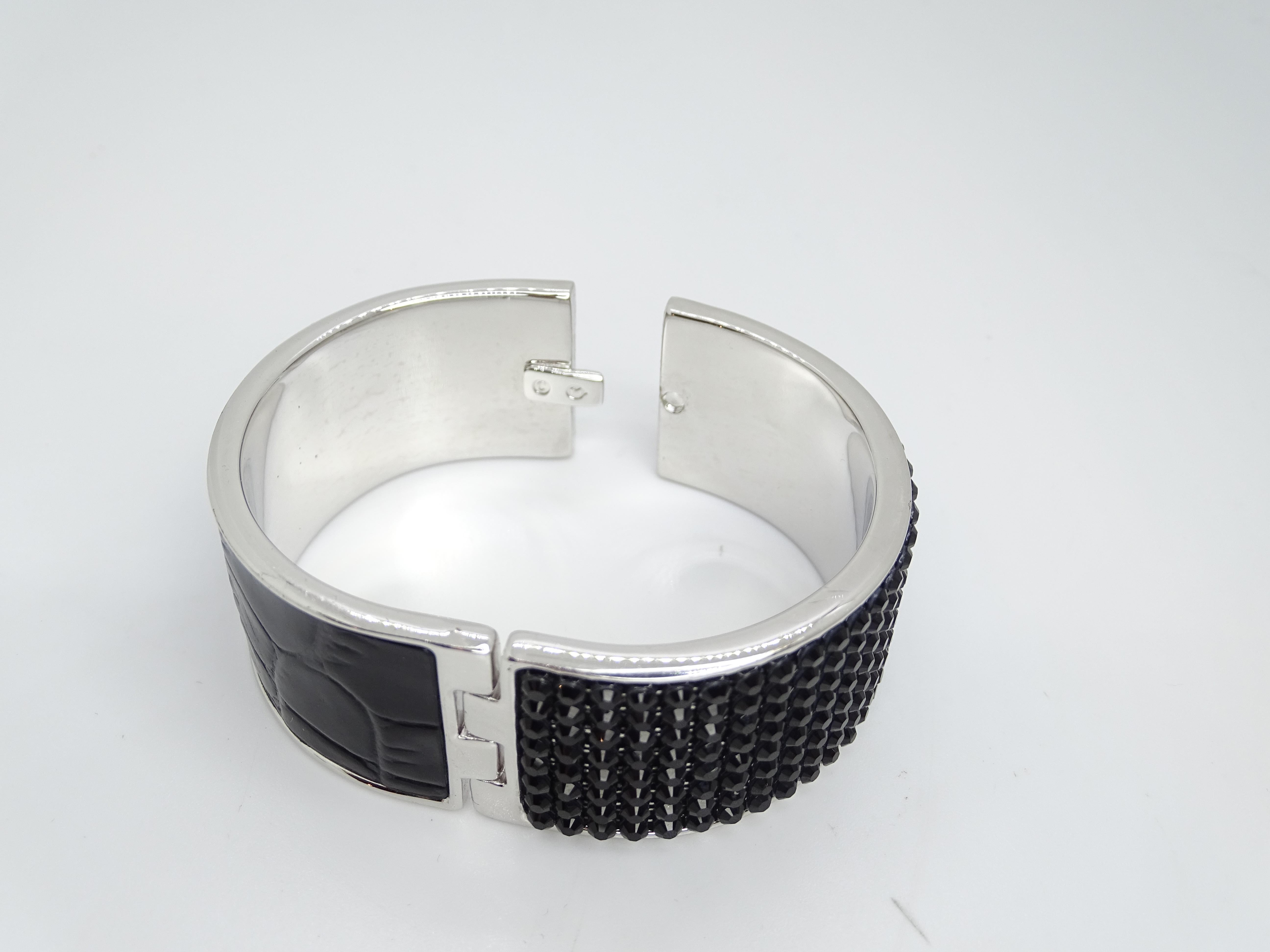 Österreich Swarovski-Armband, Leder, Swarovski-Kristalle und Stahl, Swarovski-Kristalle im Angebot 3