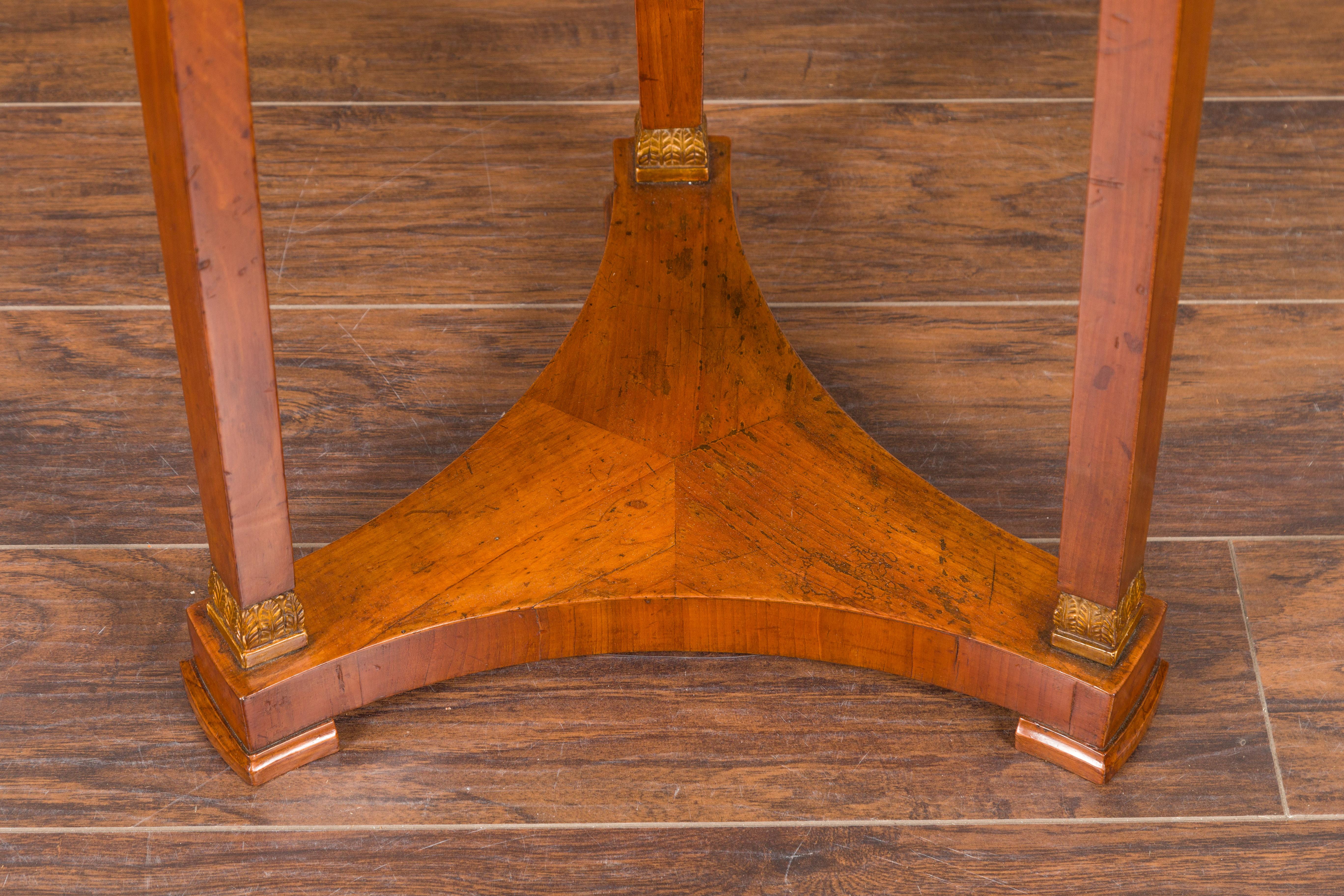 Austrian 1840s Biedermeier Walnut Tripod Table with Gilt and Carved Foliage In Good Condition For Sale In Atlanta, GA