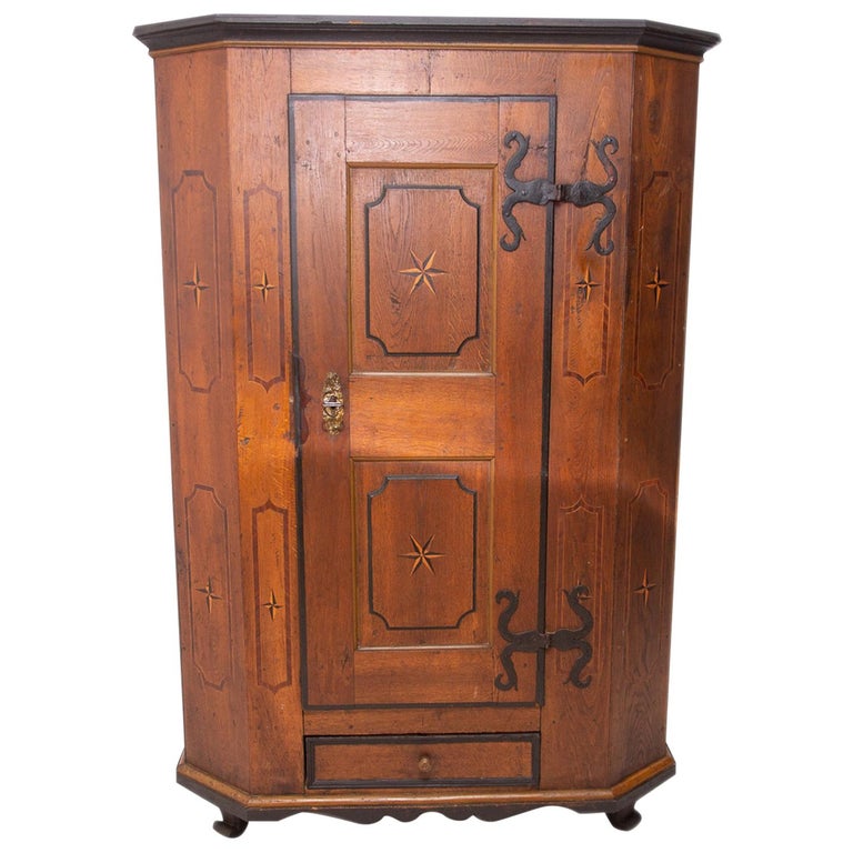 Austrian 18th Century Baroque Wardrobe For Sale