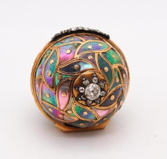 Austrian 18th Century Egg Shaped Box In 18Kt Gold With Diamonds & Abalone Shell