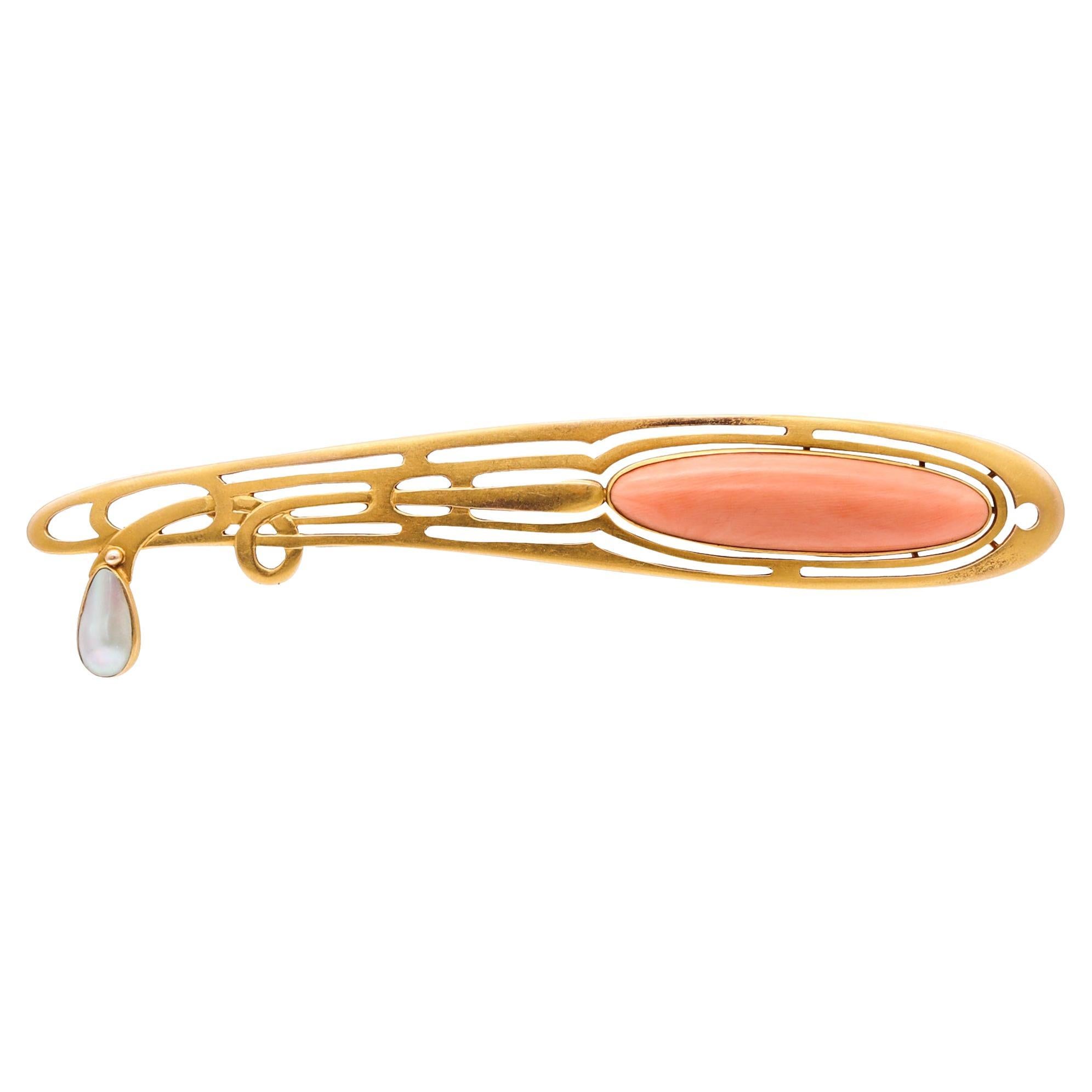 Austrian 1900 Art Nouveau Jugendstil Brooch in 14 Karat with Coral and Pearl