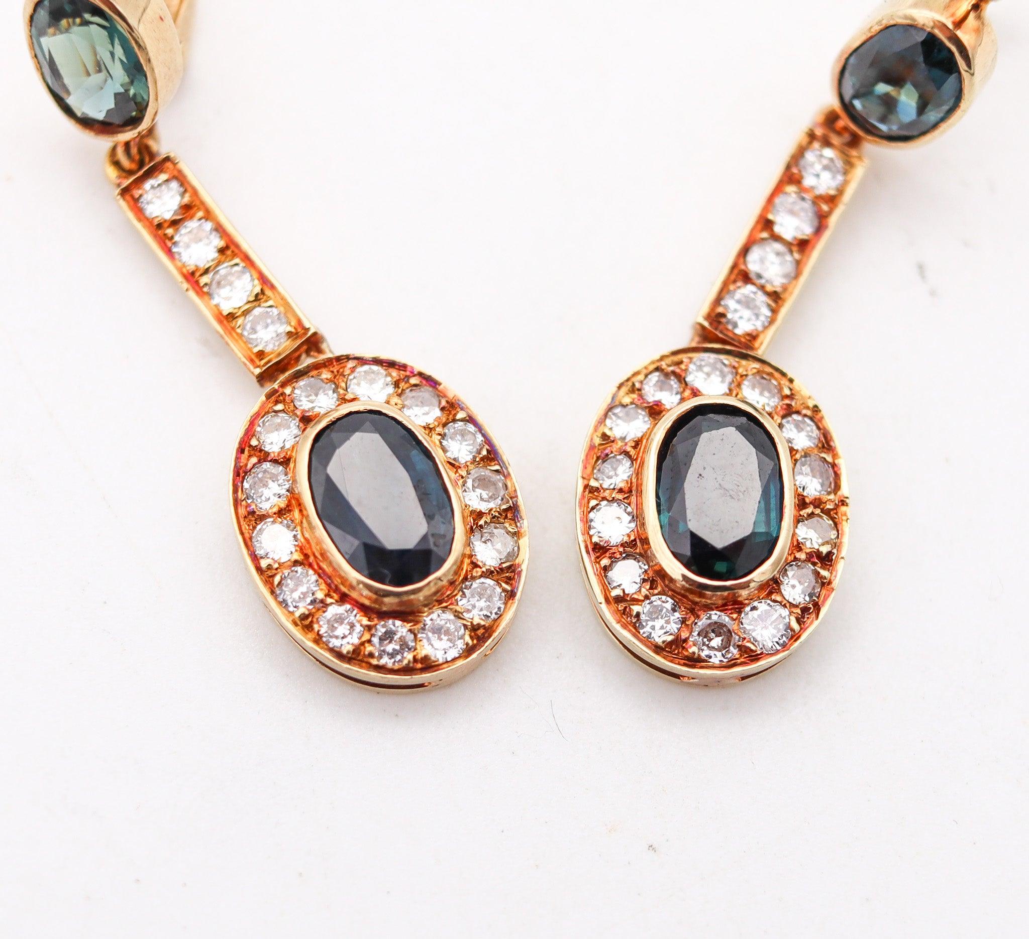Taglio brillante Orecchini Art Deco AUSTRIAN 1930 in oro 14Kt e 5,66 Ctw di diamanti e zaffiri in vendita