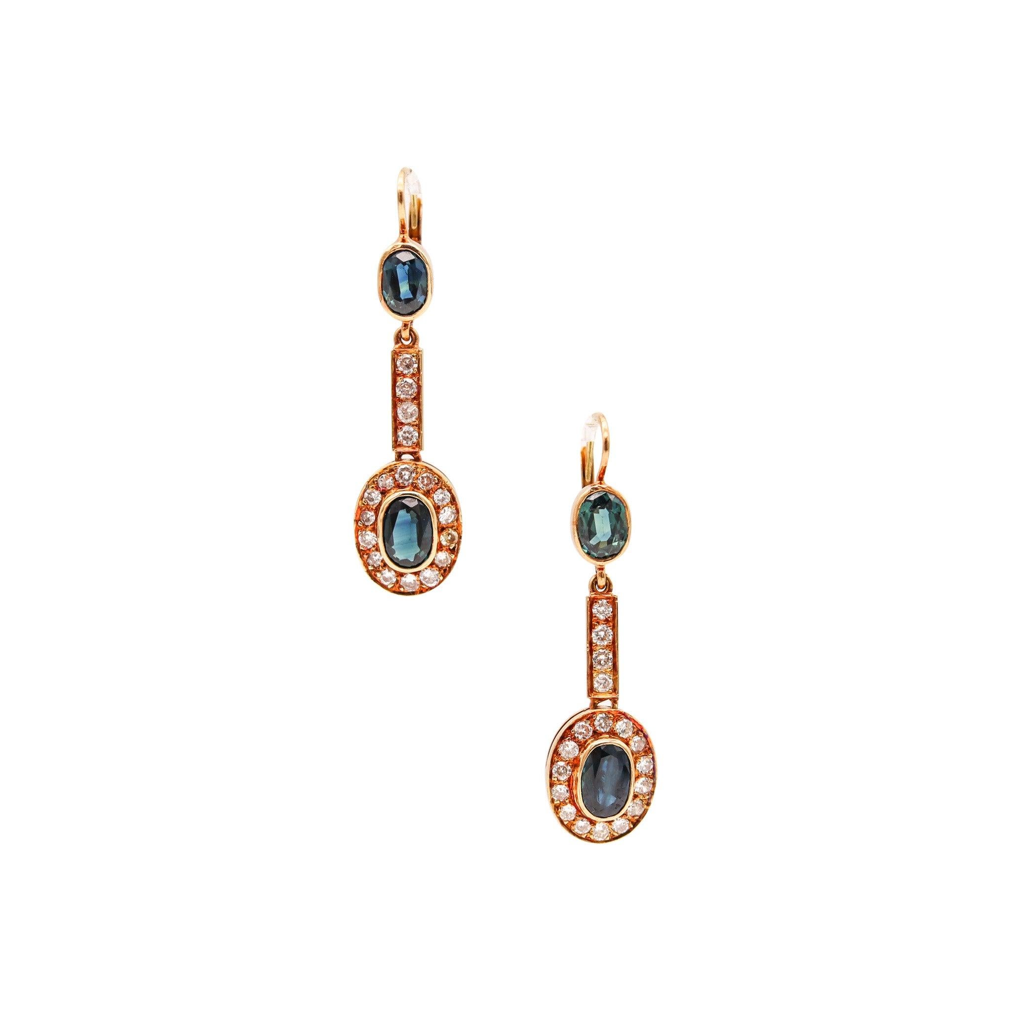 Orecchini Art Deco AUSTRIAN 1930 in oro 14Kt e 5,66 Ctw di diamanti e zaffiri in vendita 2