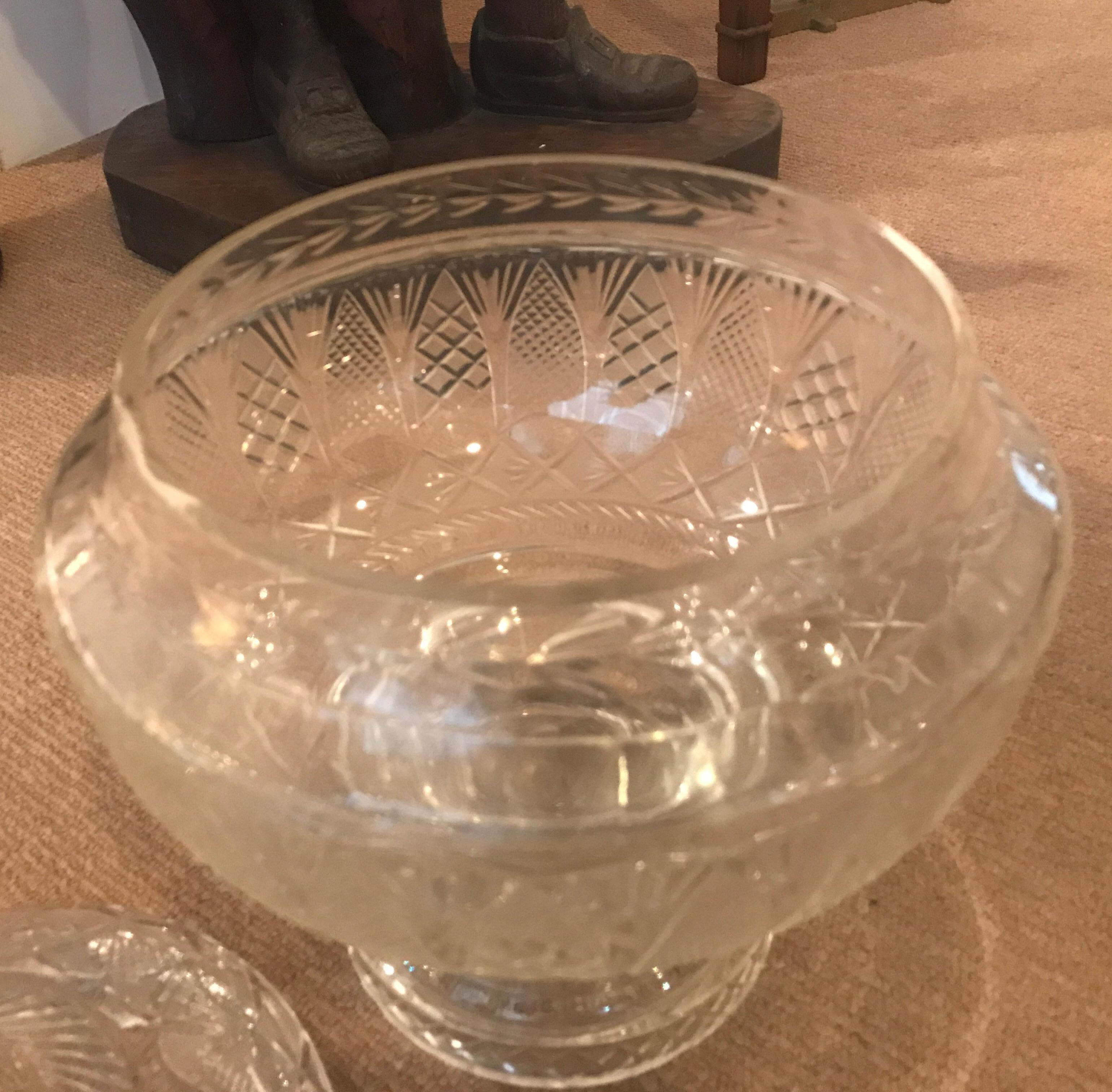 Austrian 19th Century Cut Glass Punch Bowl with Lid 8