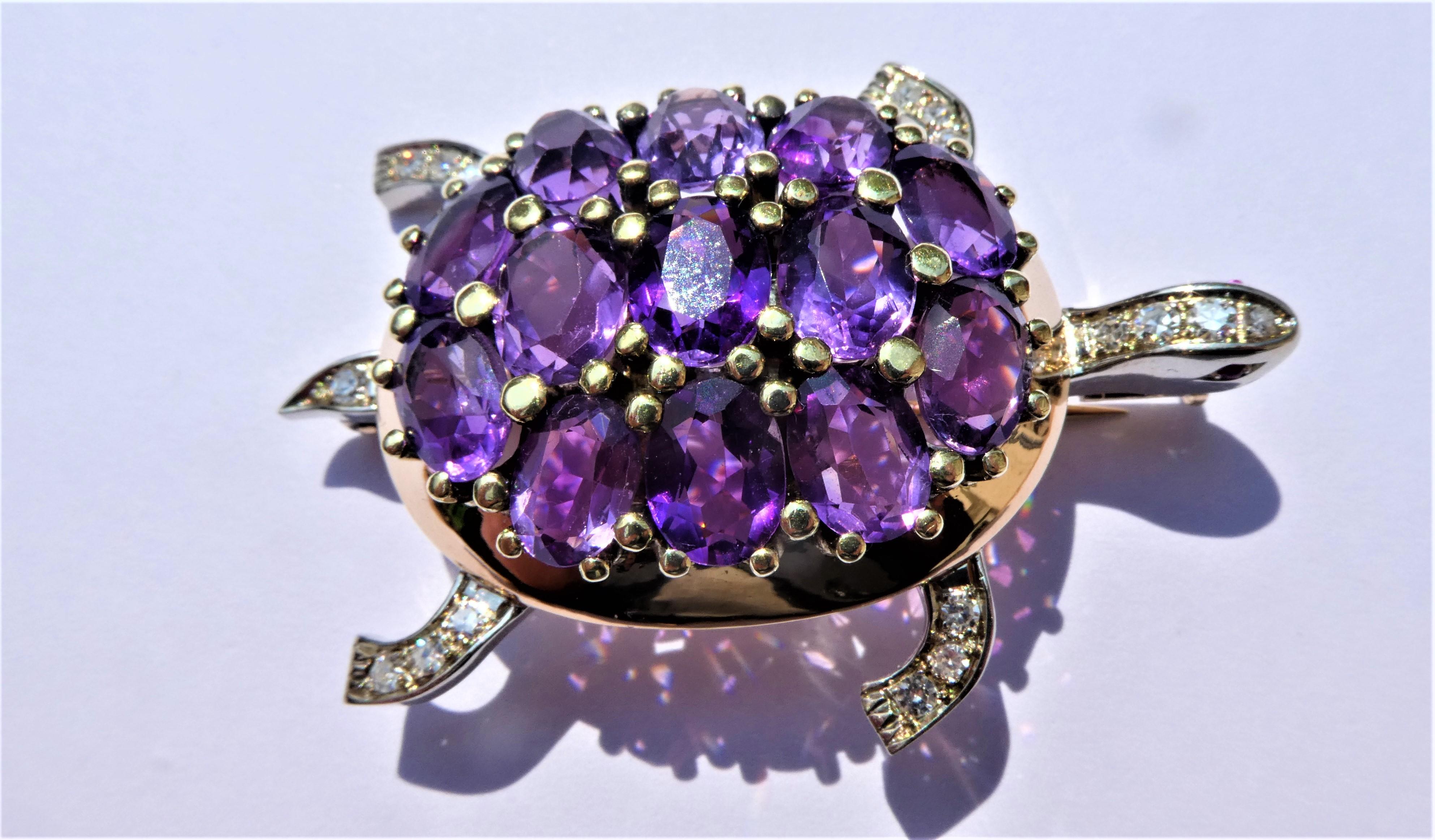 This charming turtle brooch was crafted in the 1980s in Vienna. It has several Austrian stamps like two horse heads, KN for the goldsmith and another stamp on the pin. 13 prong set oval faceted amethysts shine in a vibrant purple colour. There are
