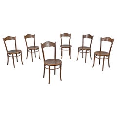Austrian antique Mundus wooden chairs with elegant round decoration, early 1900s