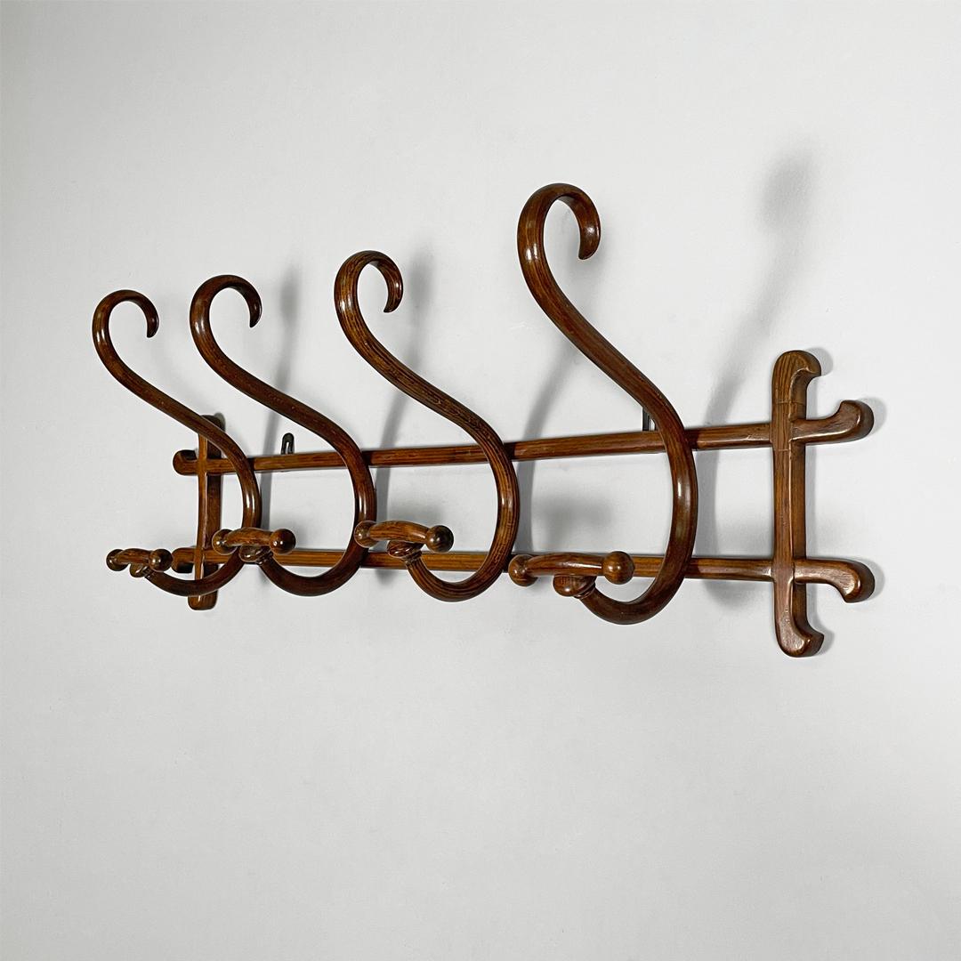 Austrian antique wooden coat hanger for Thonet, 1800s In Good Condition For Sale In MIlano, IT