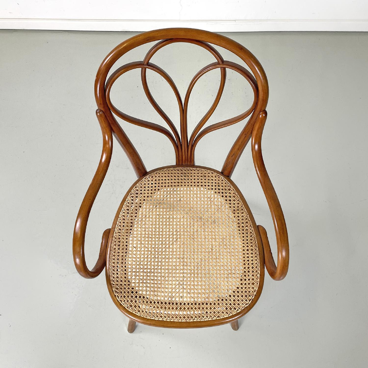 Austrian antique wooden Thonet armchair with Vienna straw, early 1900s For Sale 2