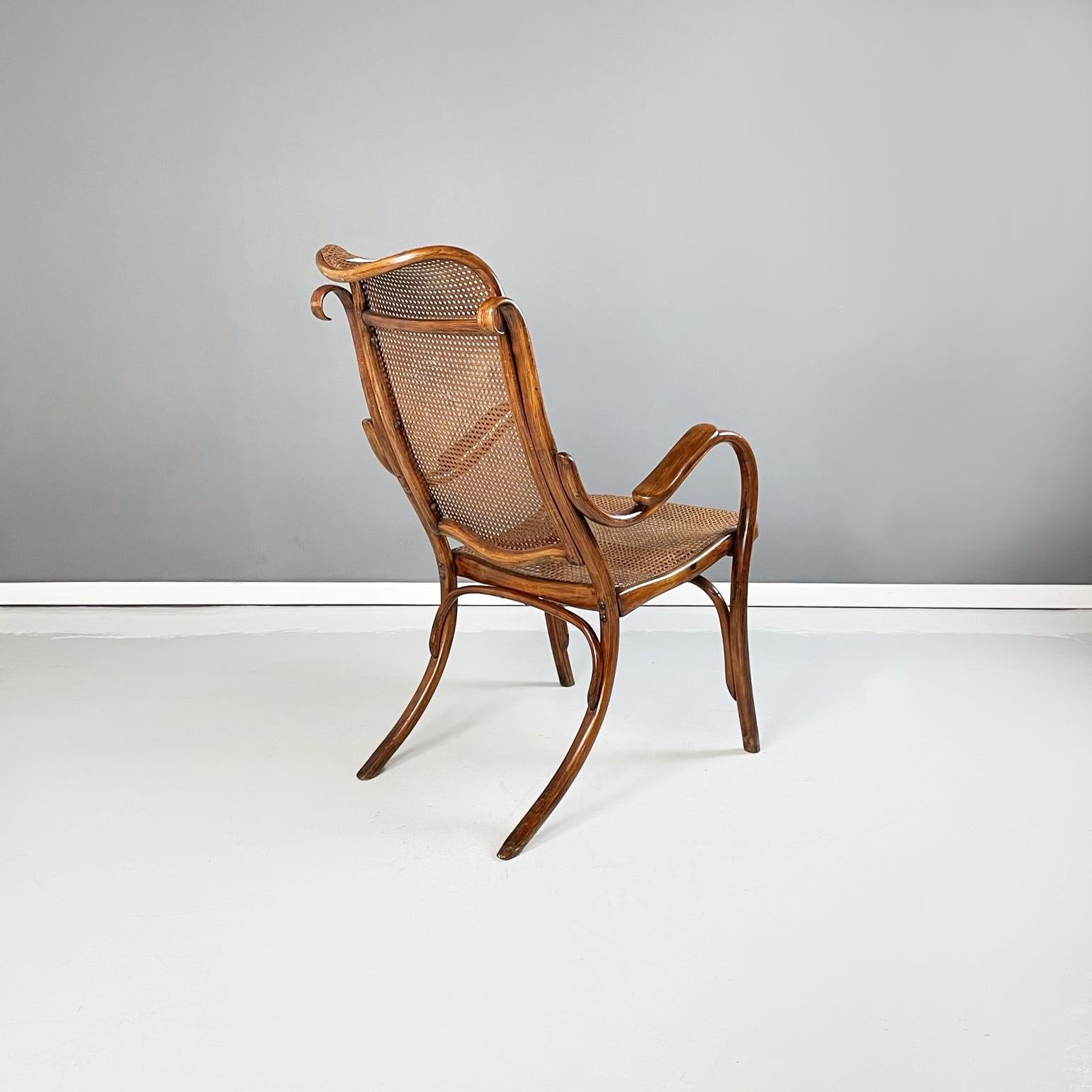 Austrian Armchair with Dark Brown Straw and Solid Wood in Thonet Style, 1900s In Excellent Condition For Sale In MIlano, IT