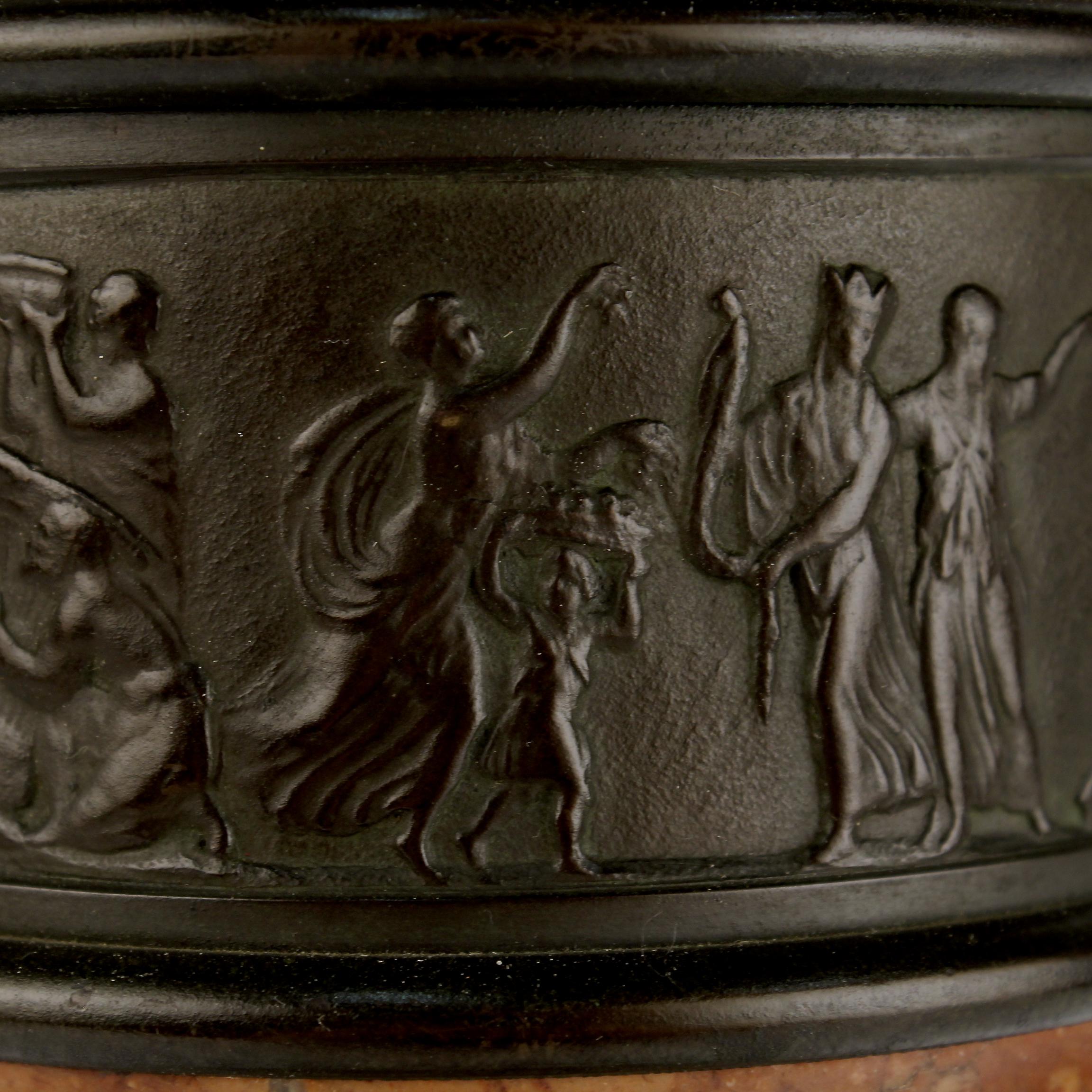 Lámpara austriaca Art Déco de bronce y mármol rojizo Vendida por B. Altman & Co. en venta 10