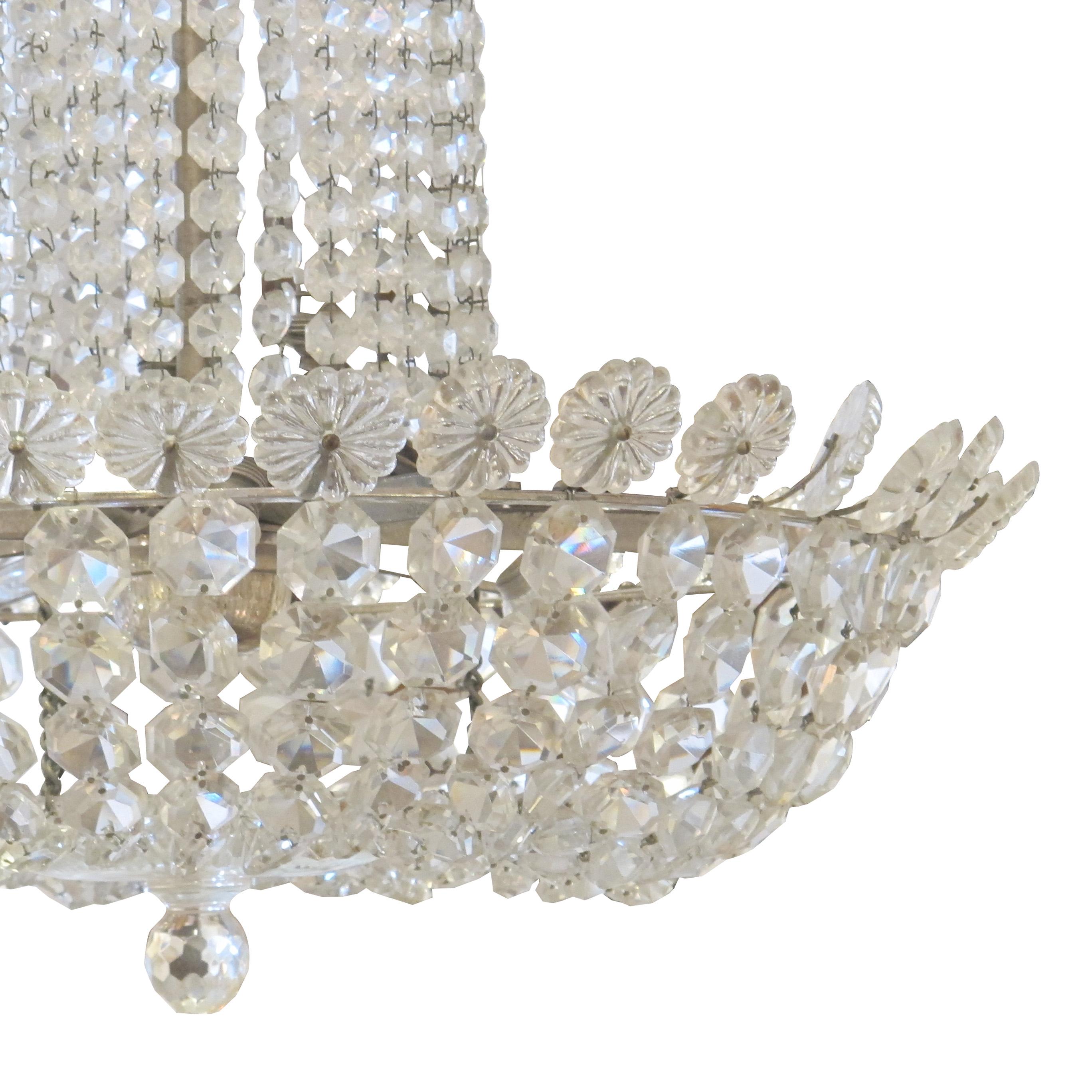 Art Déco Lampadario a cesto in cristallo Art Deco austriaco con perline sfaccettate, anni '30