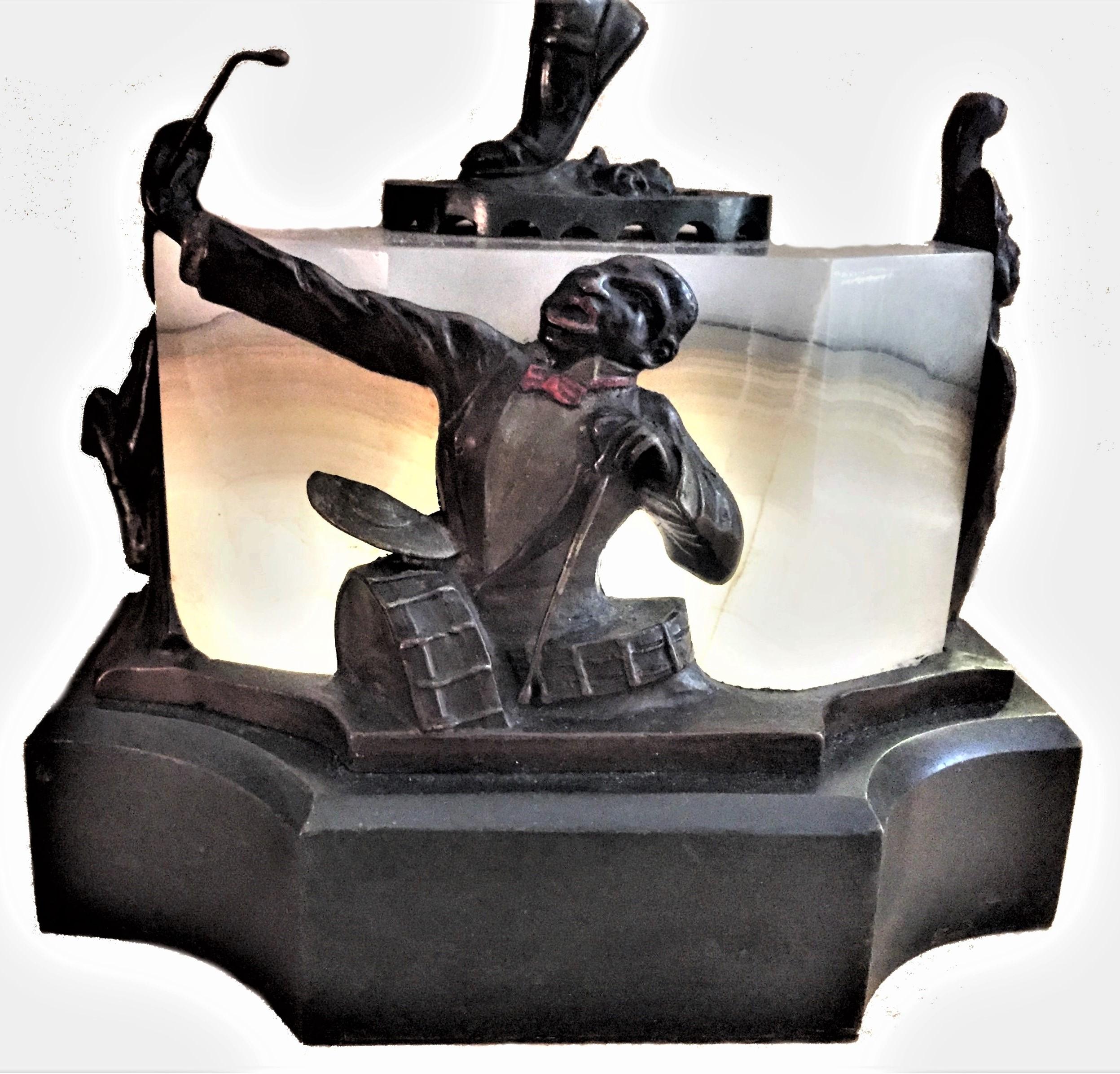 Austrian Art Deco, Dancer, Patinated Bronze, Onyx and Marble Lamp, circa 1920s For Sale 4