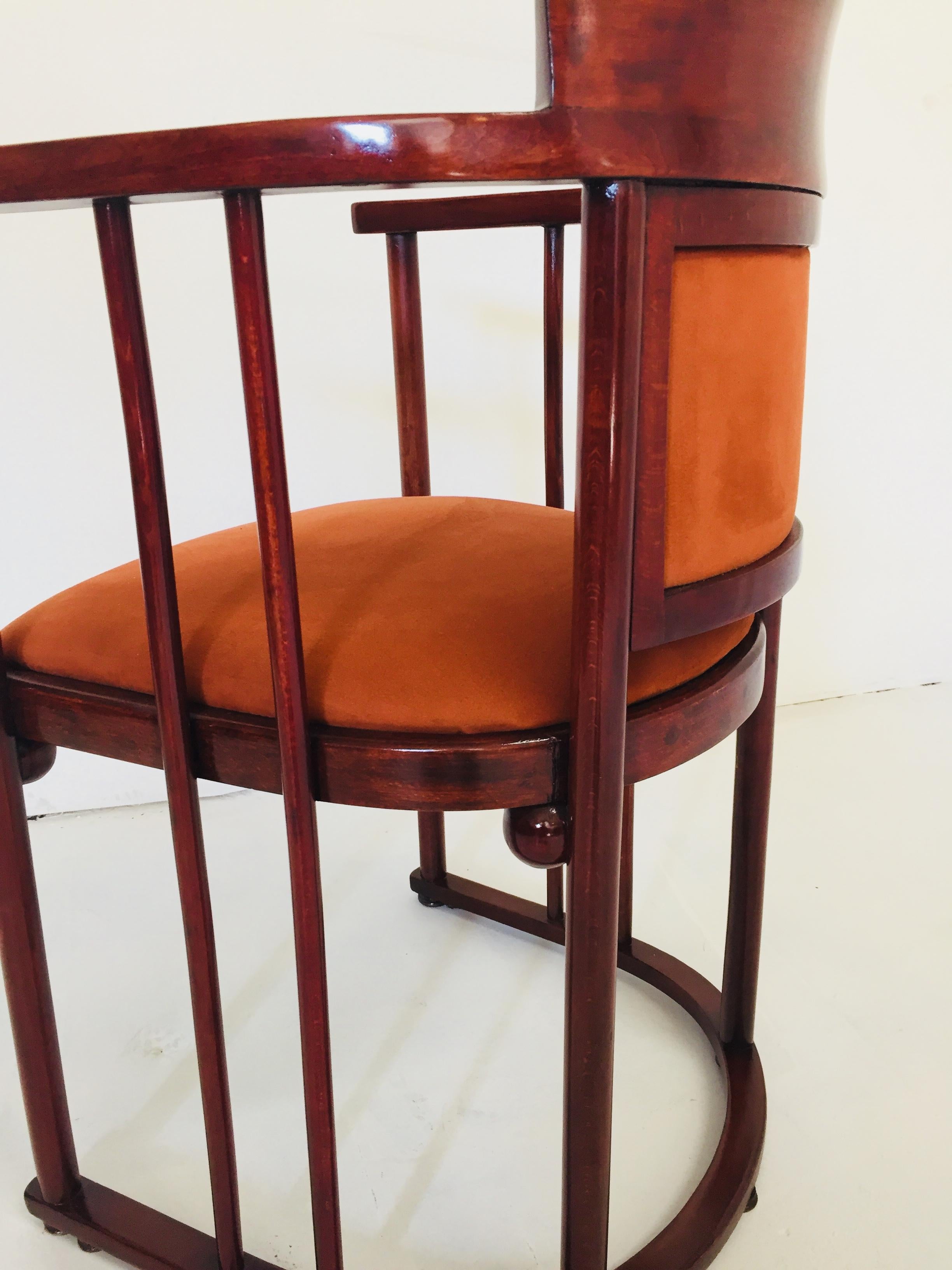 Austrian Art Nouveau Barrel Chair Josef Hoffmann Bent Wood for Kohn 4