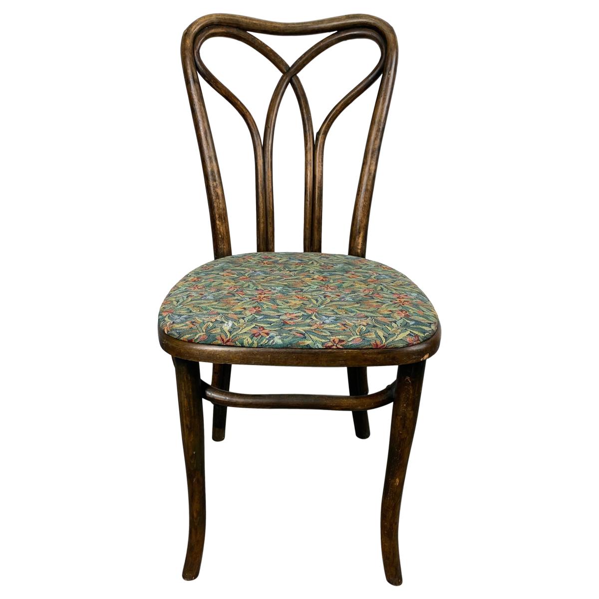 Austrian Art Nouveau Bentwood Side Chair Attributed to J & J Kohn, Early 1900's For Sale