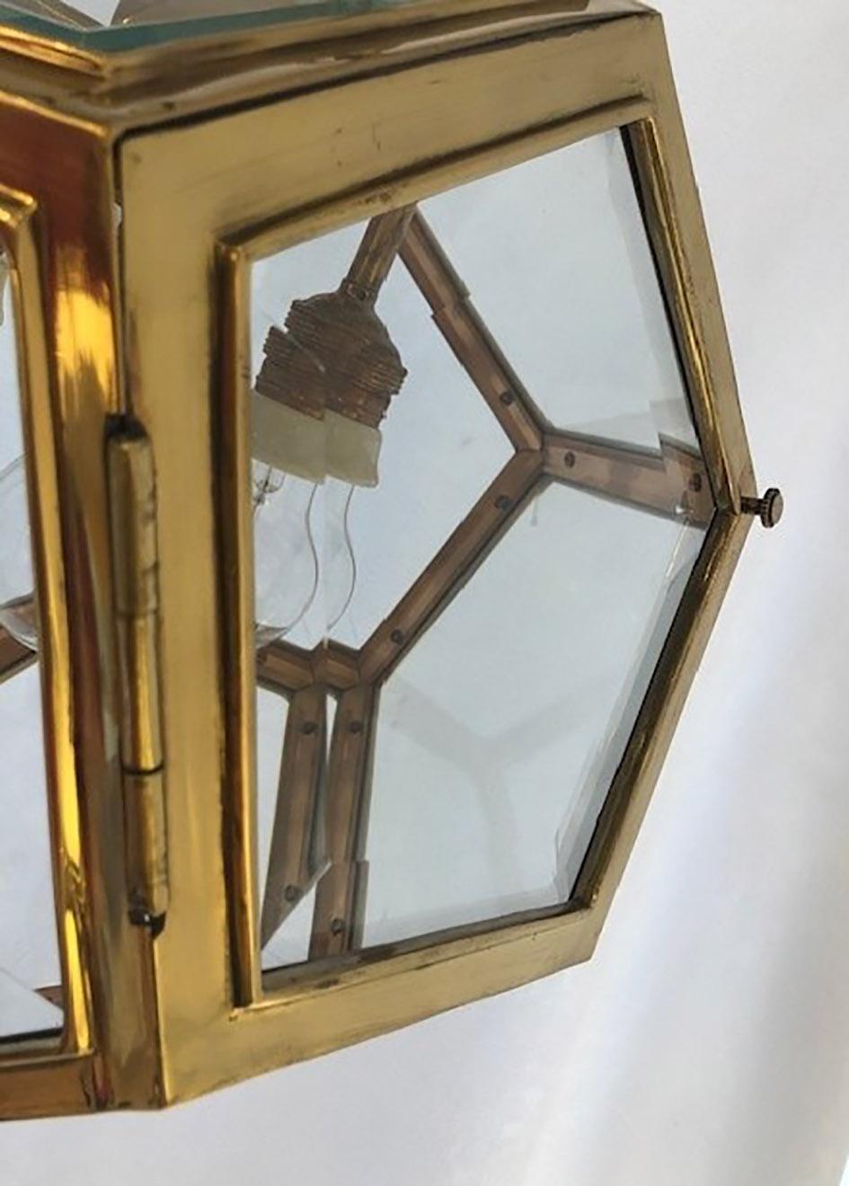 Lampada Dodekaeder austriaca in ottone e vetro in stile Art Nouveau di Adolf Loos in vendita 2