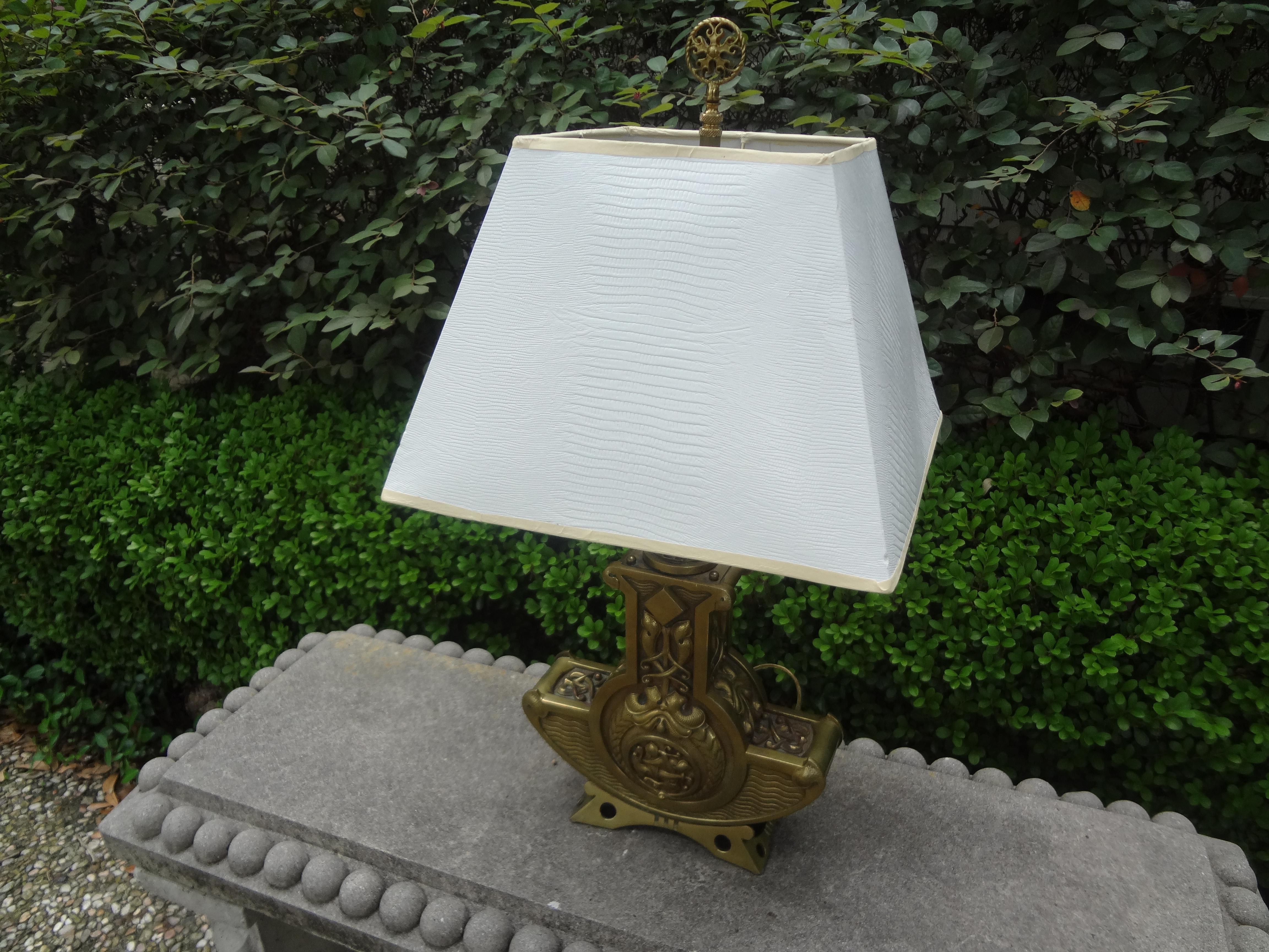 Austrian Art Nouveau Bronze Lamp For Sale 5