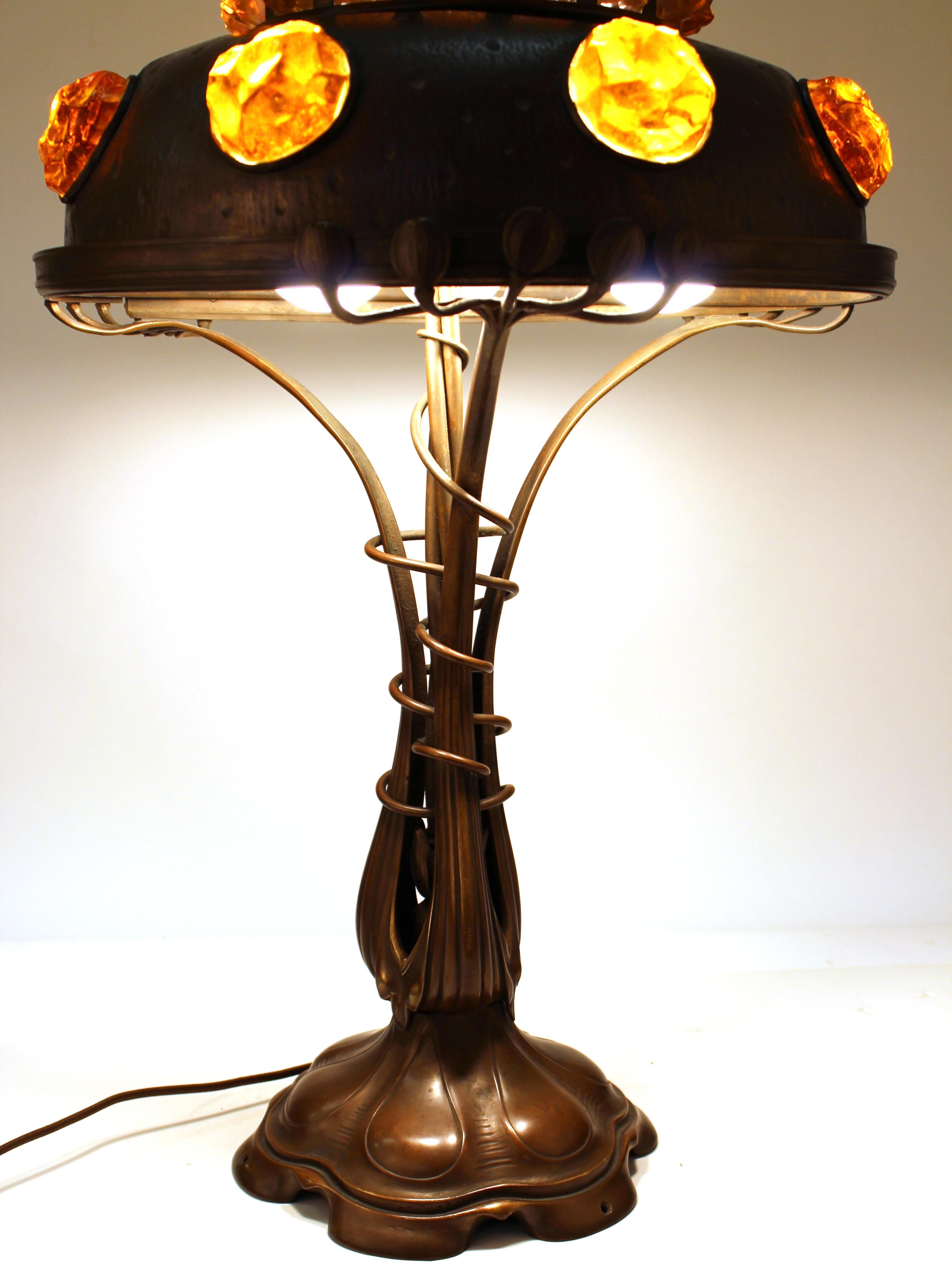 Austrian Art Nouveau Cast Bronze & Brass Table Lamp with Chunk Glass Jewels In Good Condition In Astoria, NY