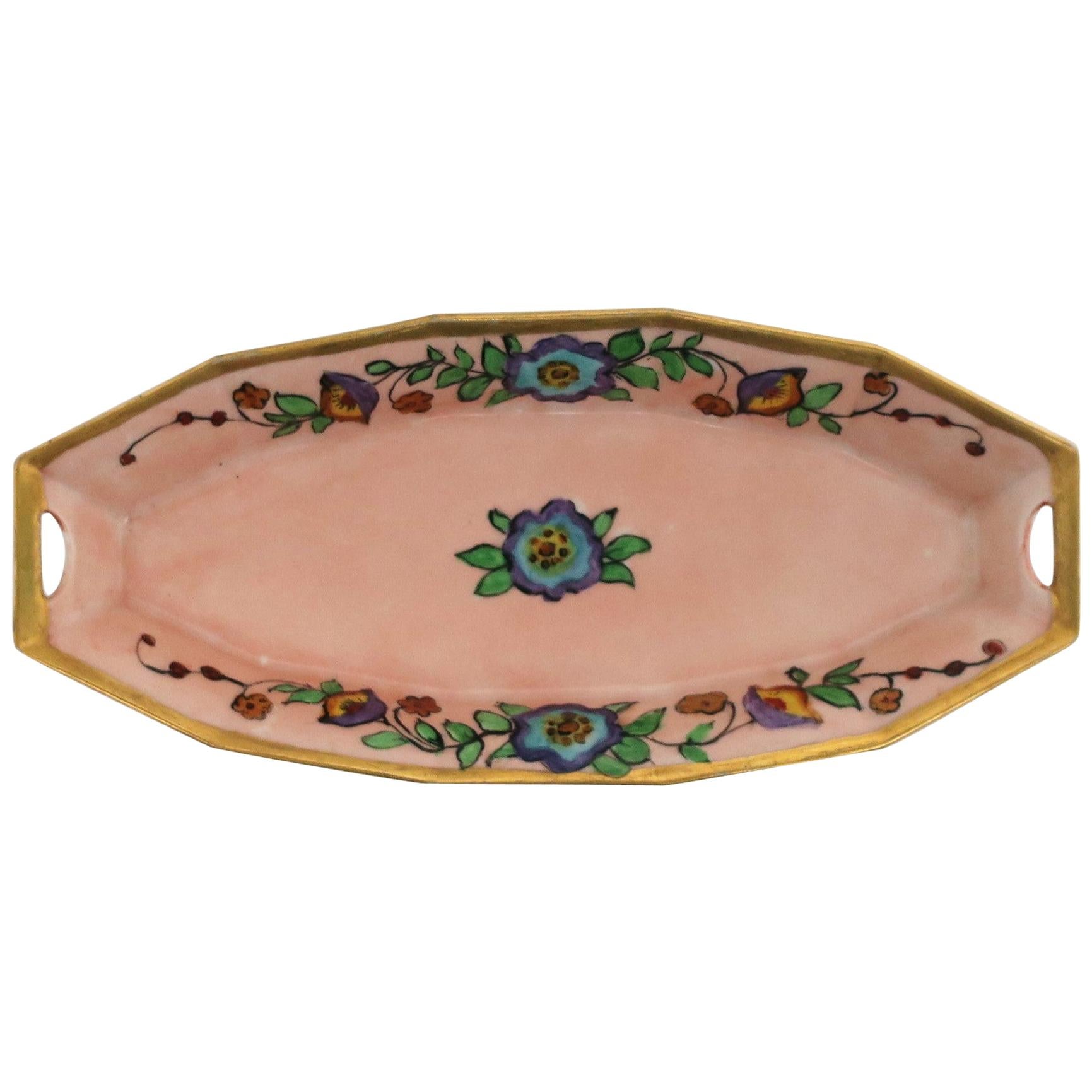 Plat autrichien Art Nouveau en porcelaine rose et or en vente