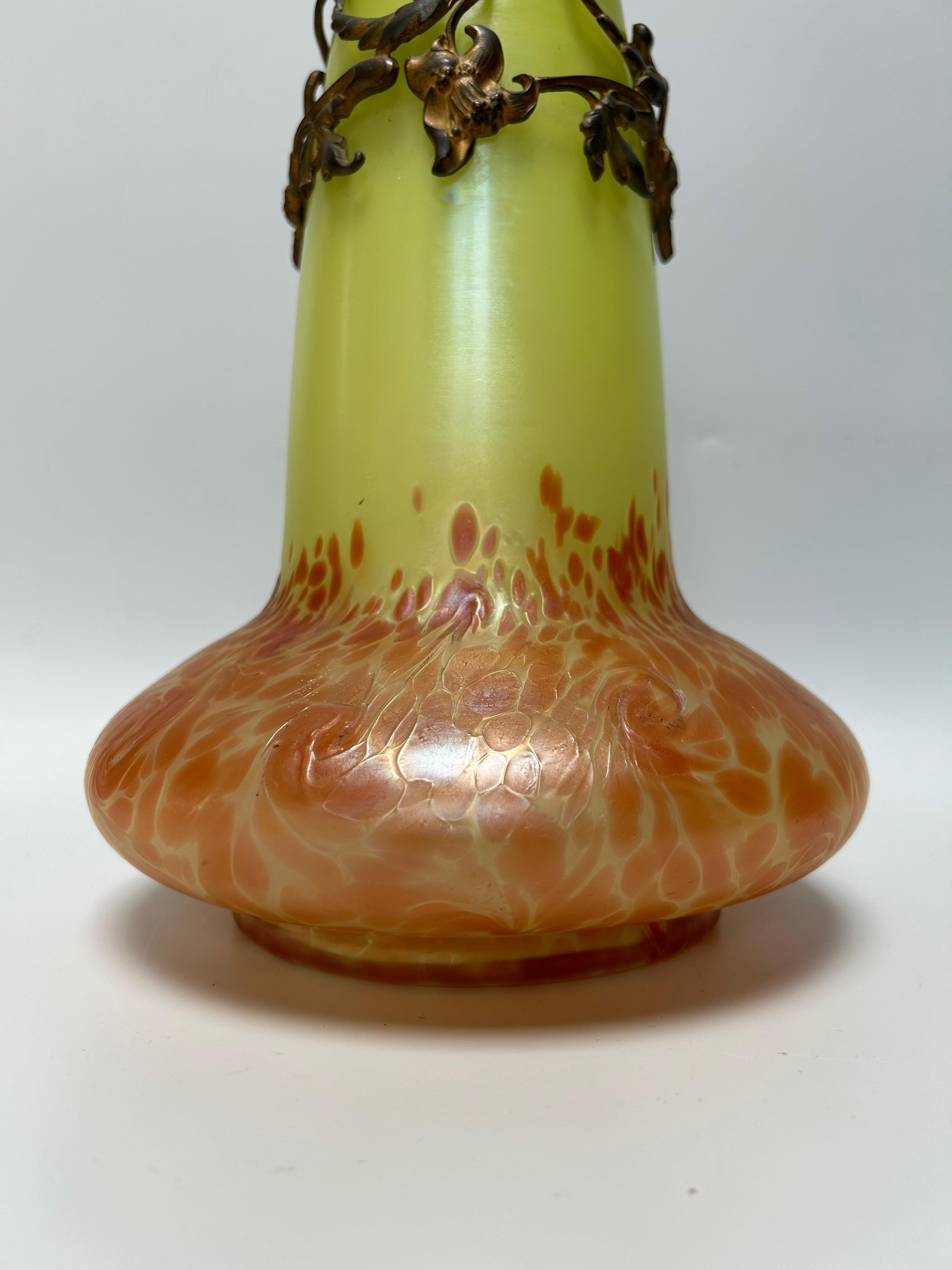 Austrian Art Nouveau Vase Attributed To Loetz For Sale 3