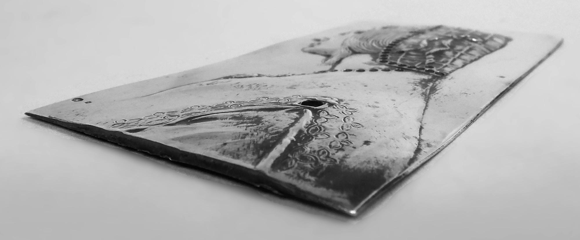 Neorinascimentale Placca d'argento austriaca Belle Epoque con ritratto rinascimentale italiano in vendita