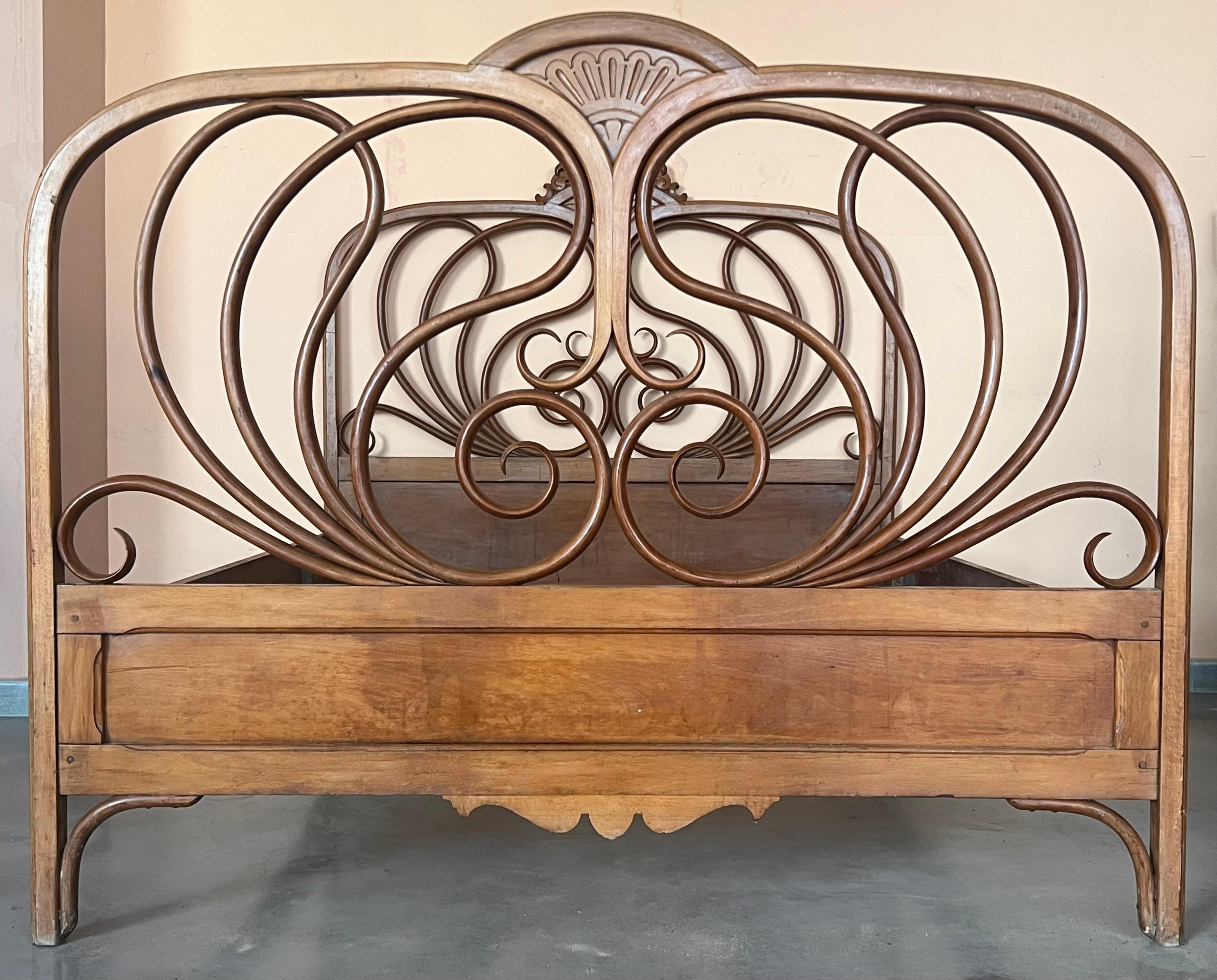 20th Century Austrian Bentwood Queen Sized Bed by Jacob & Josef Kohn, 1900
