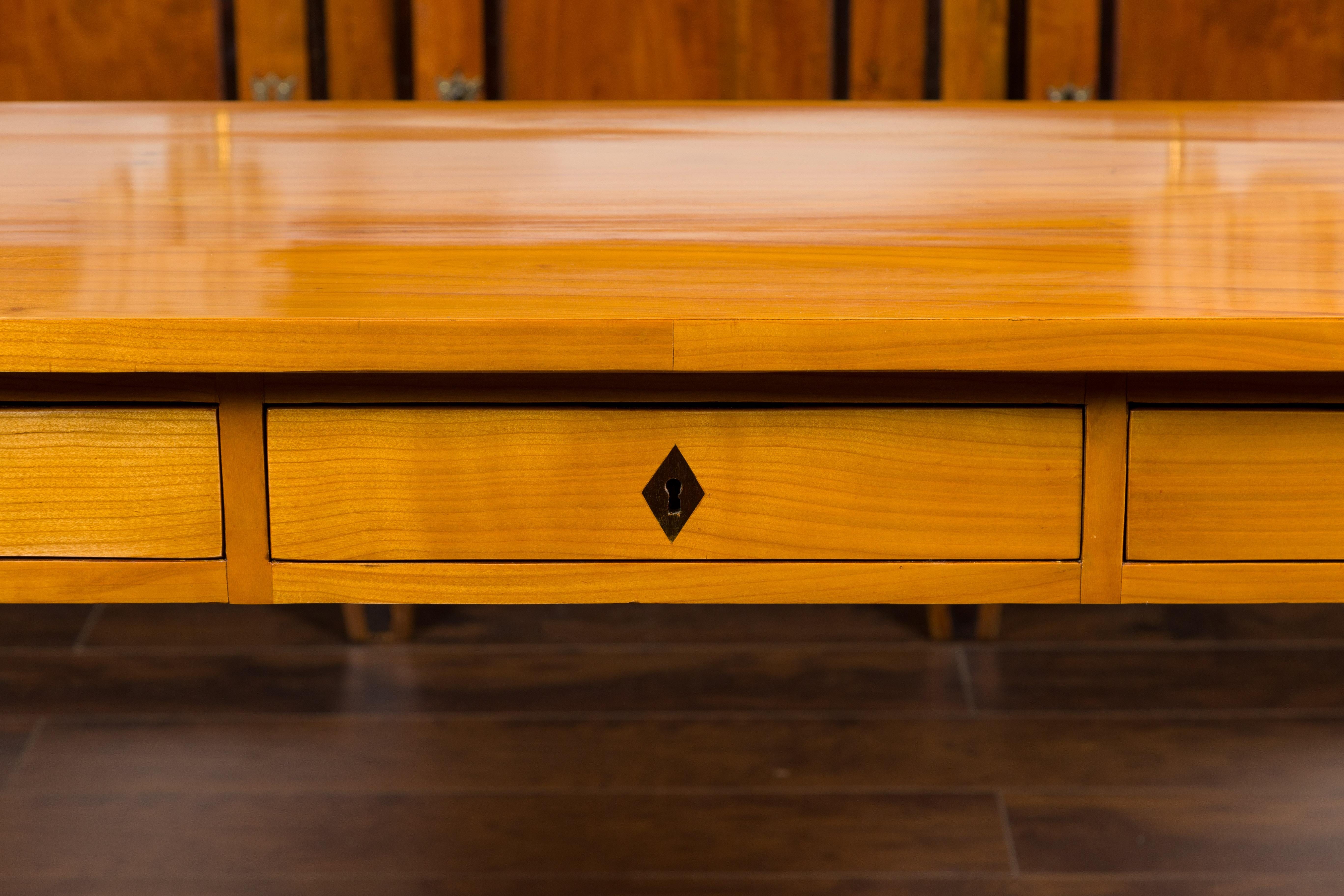 19th Century Austrian Biedermeier 1840s Walnut Desk with Three Drawers and Ebonized Accents For Sale