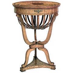 Table d'extrémité en frêne Biedermeier autrichienne