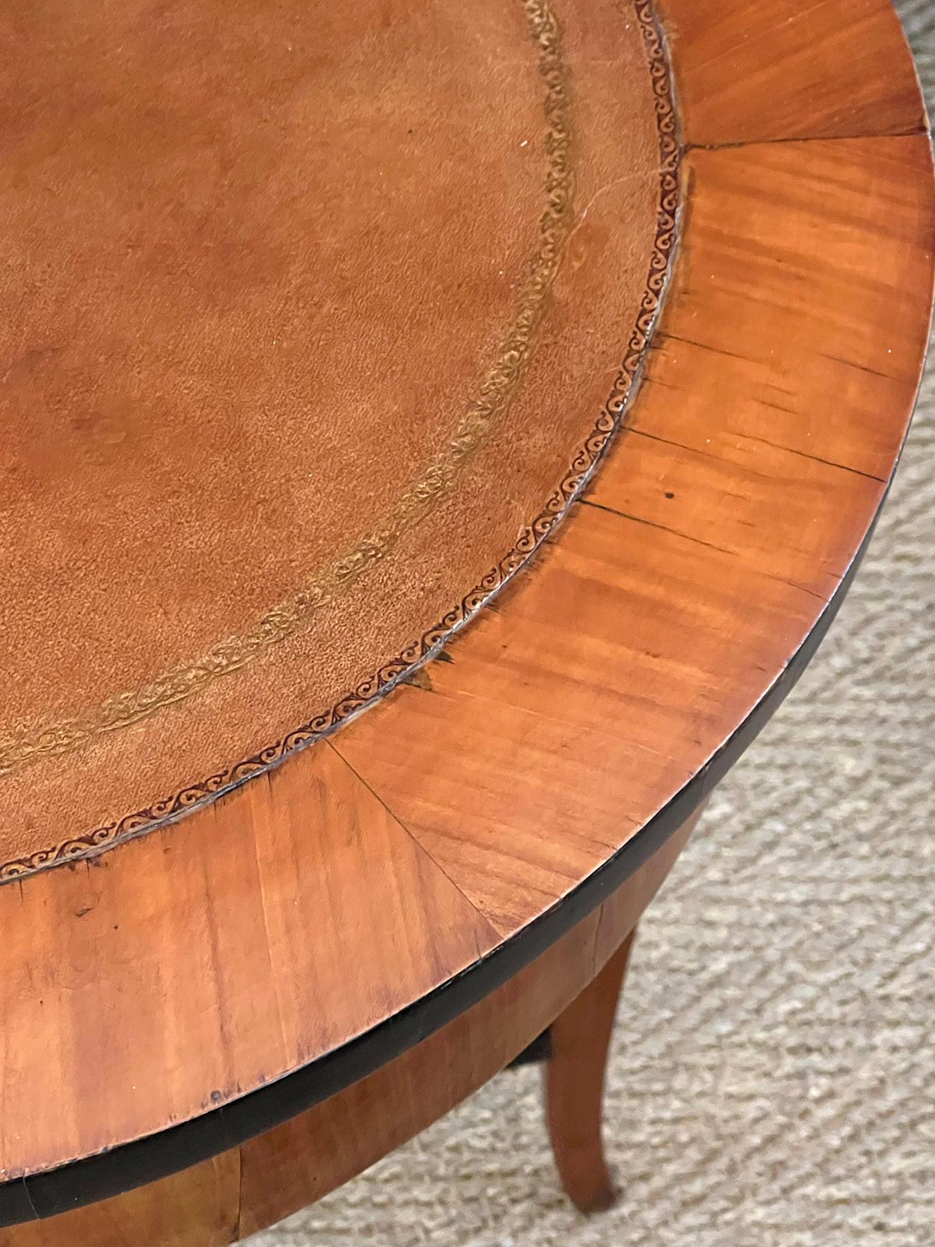 Hand-Carved Austrian Biedermeier Circular Work Table with Ebonized Highlights For Sale