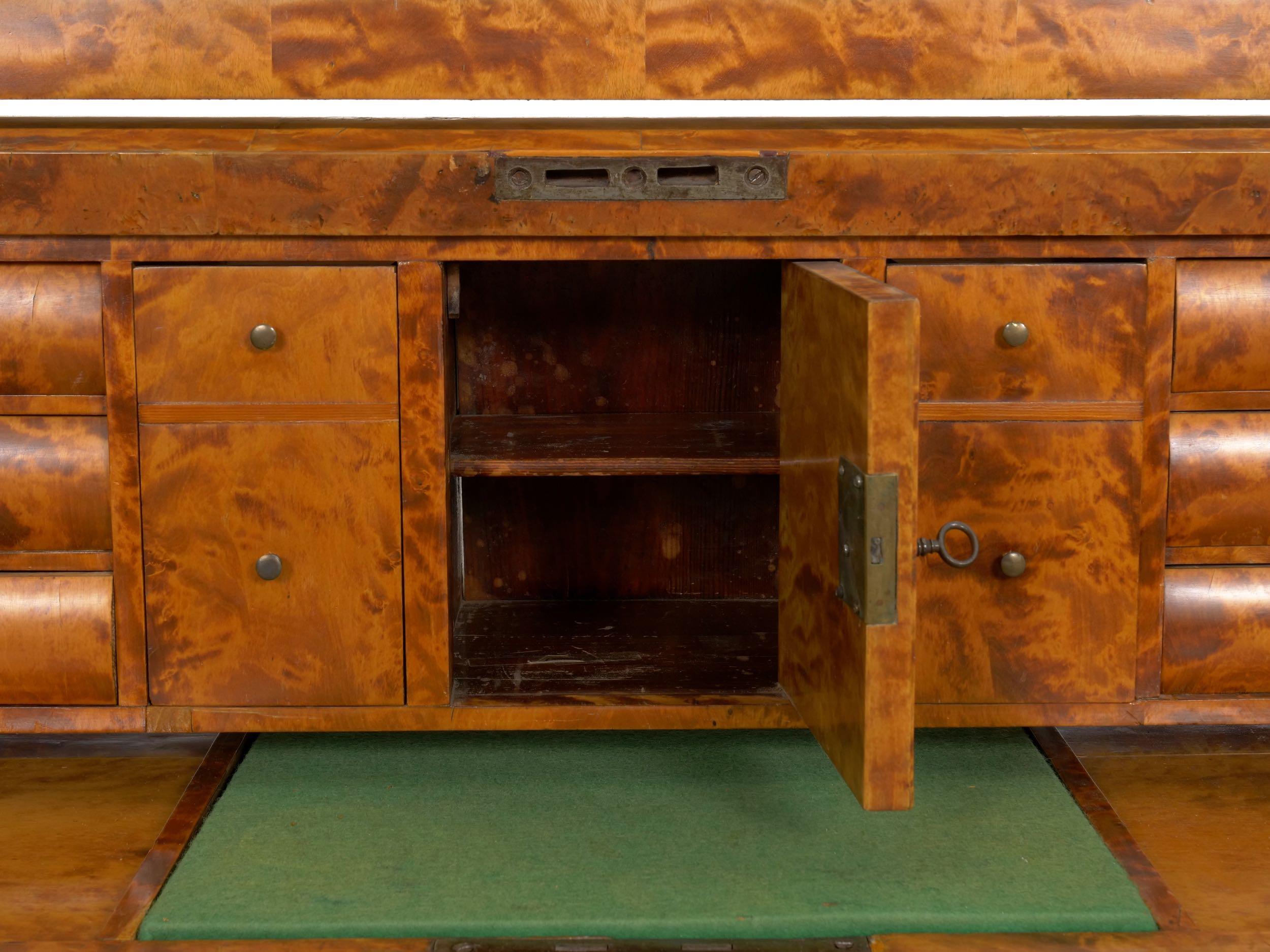 Austrian Biedermeier Figured-Maple Roll-Top Antique Writing Desk circa 1830-1850 7