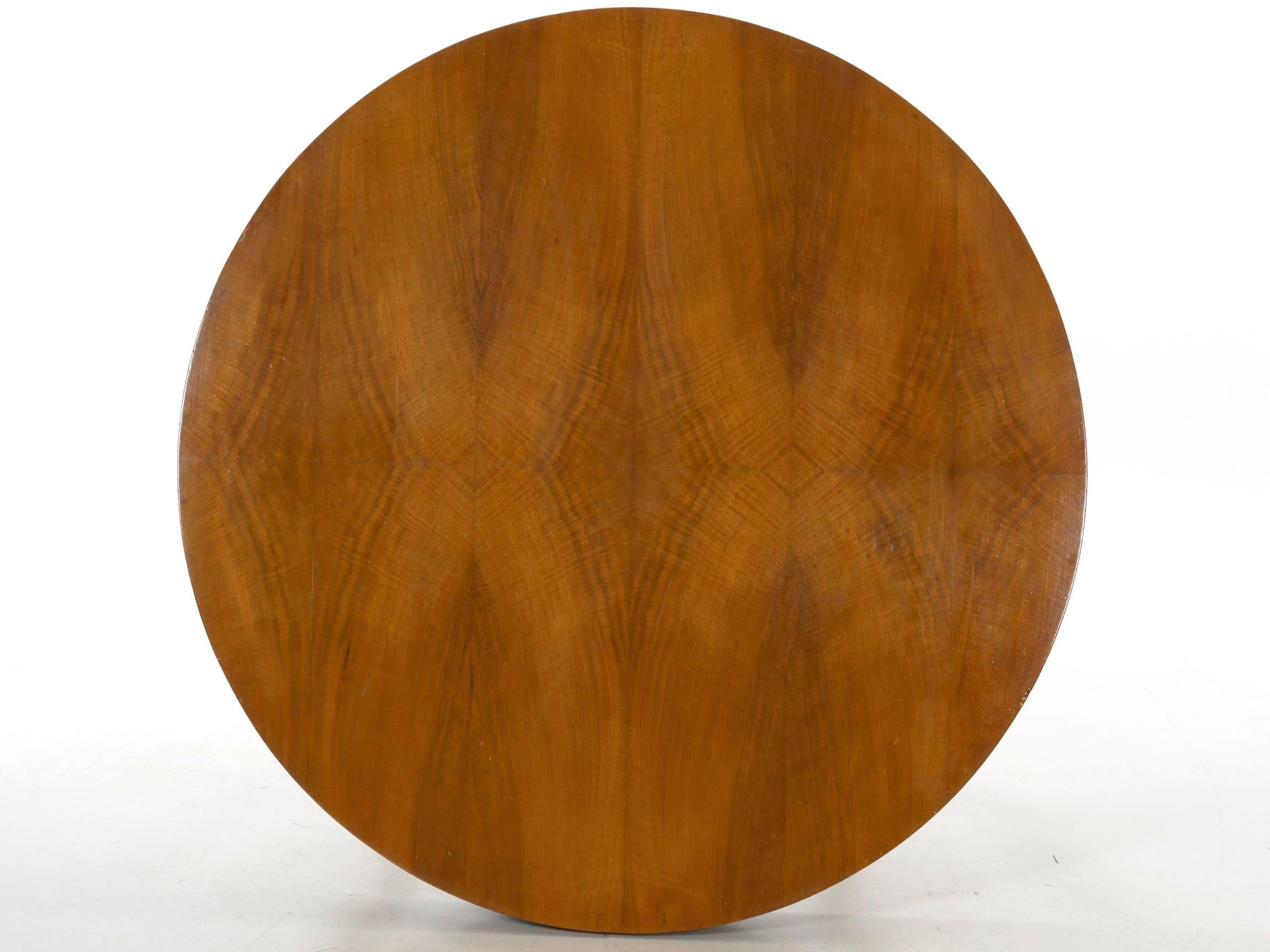 Austrian Biedermeier Fruitwood Round Center Hall Table, 19th Century 14