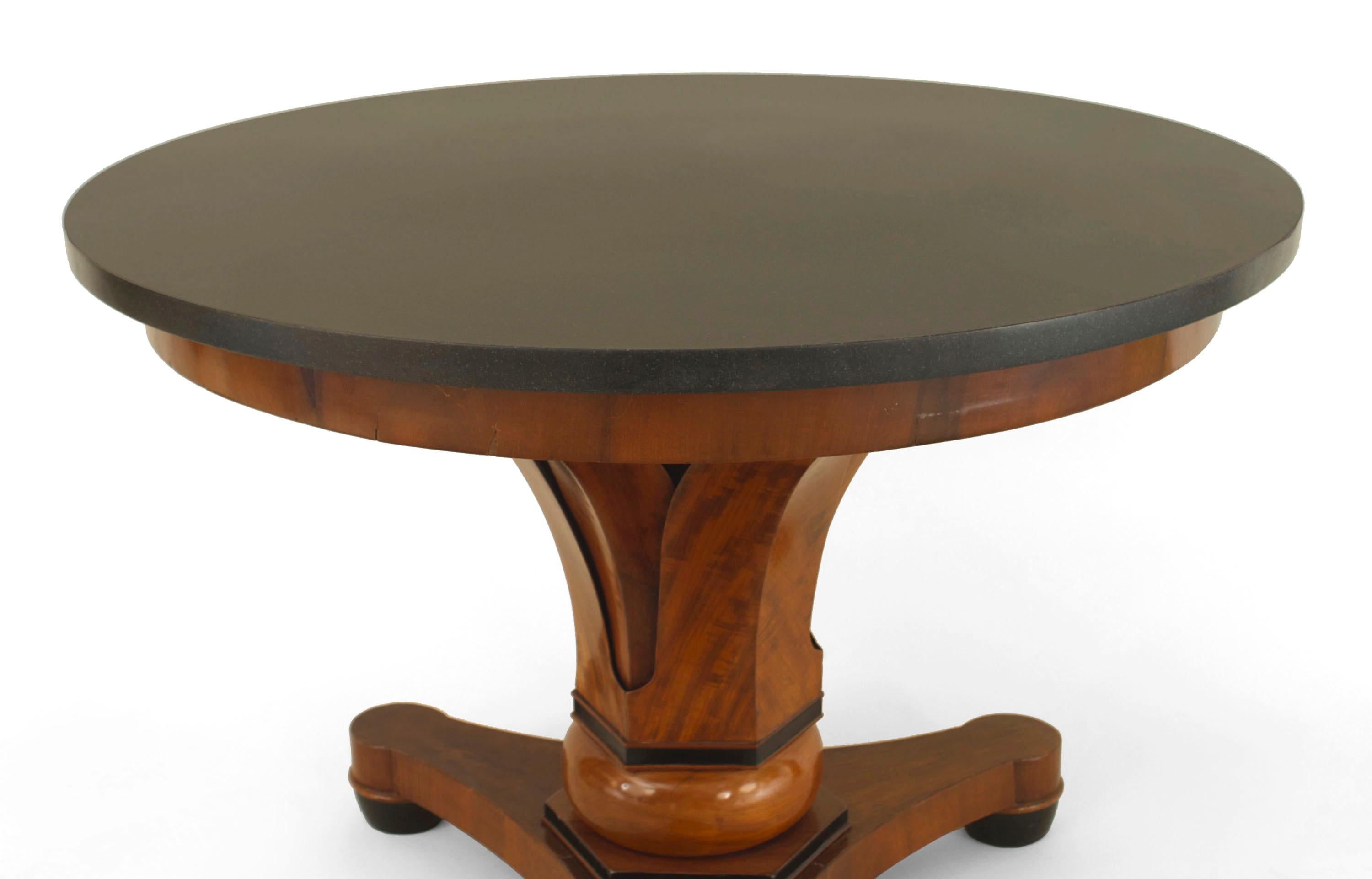 Austrian Biedermeier Mahogany and Black Marble Center Table In Good Condition For Sale In New York, NY