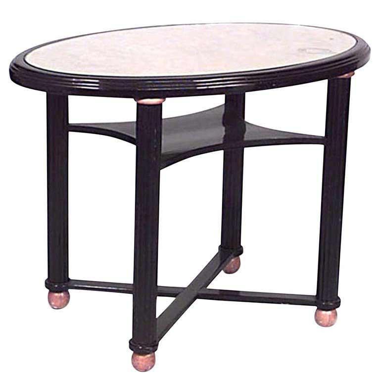 Österreichischer ebonisierter Mitteltisch im Biedermeier-Stil im Zustand „Gut“ im Angebot in Queens, NY