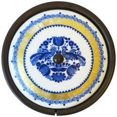 Boîte autrichienne bleue en porcelaine Whtie émaillée motif oiseau de Black, Starr & Gorham