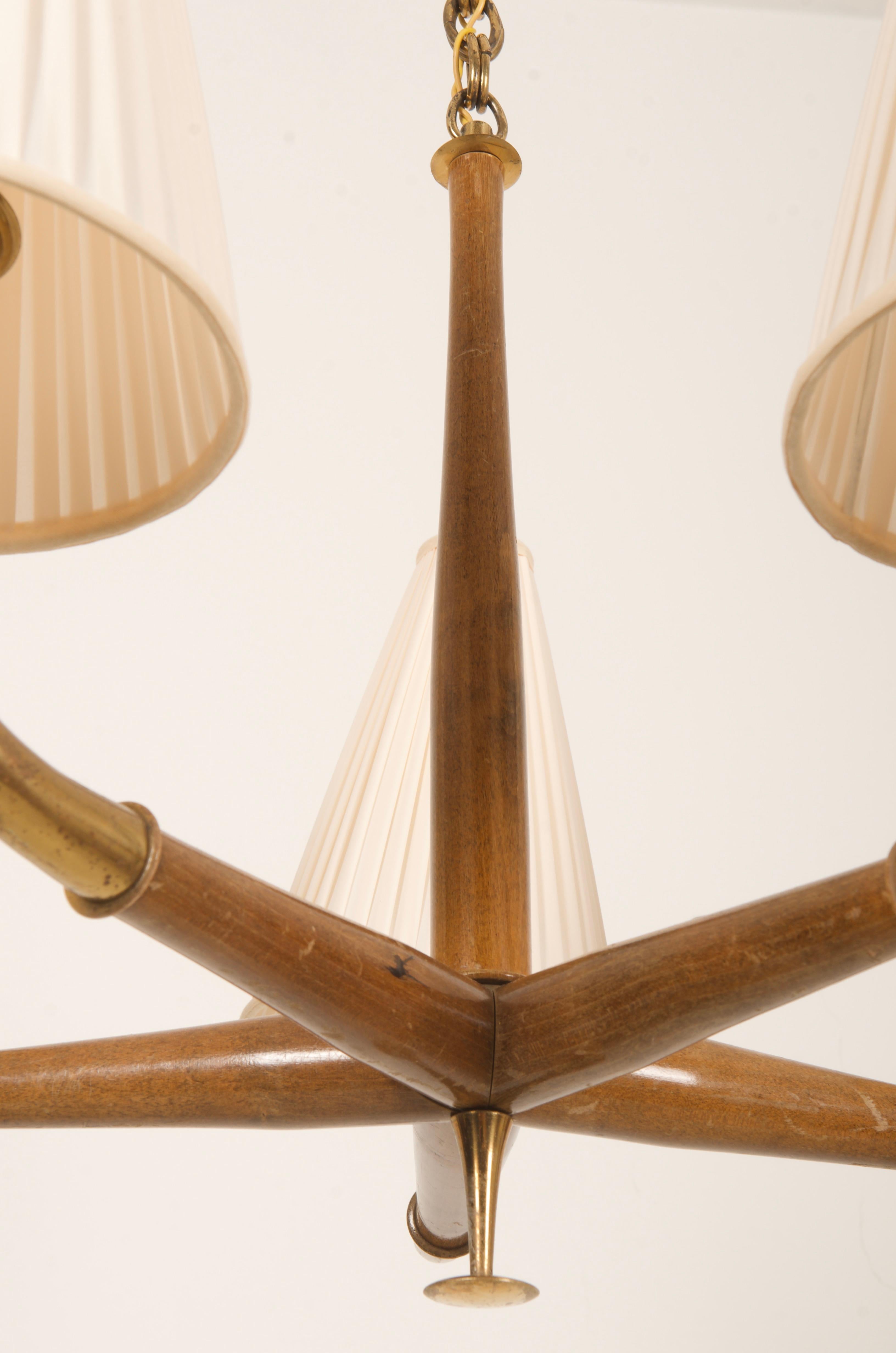 Austrian Brass and Walnut Midcentury Chandelier by Oswald Haerdtl for Kalmar 3