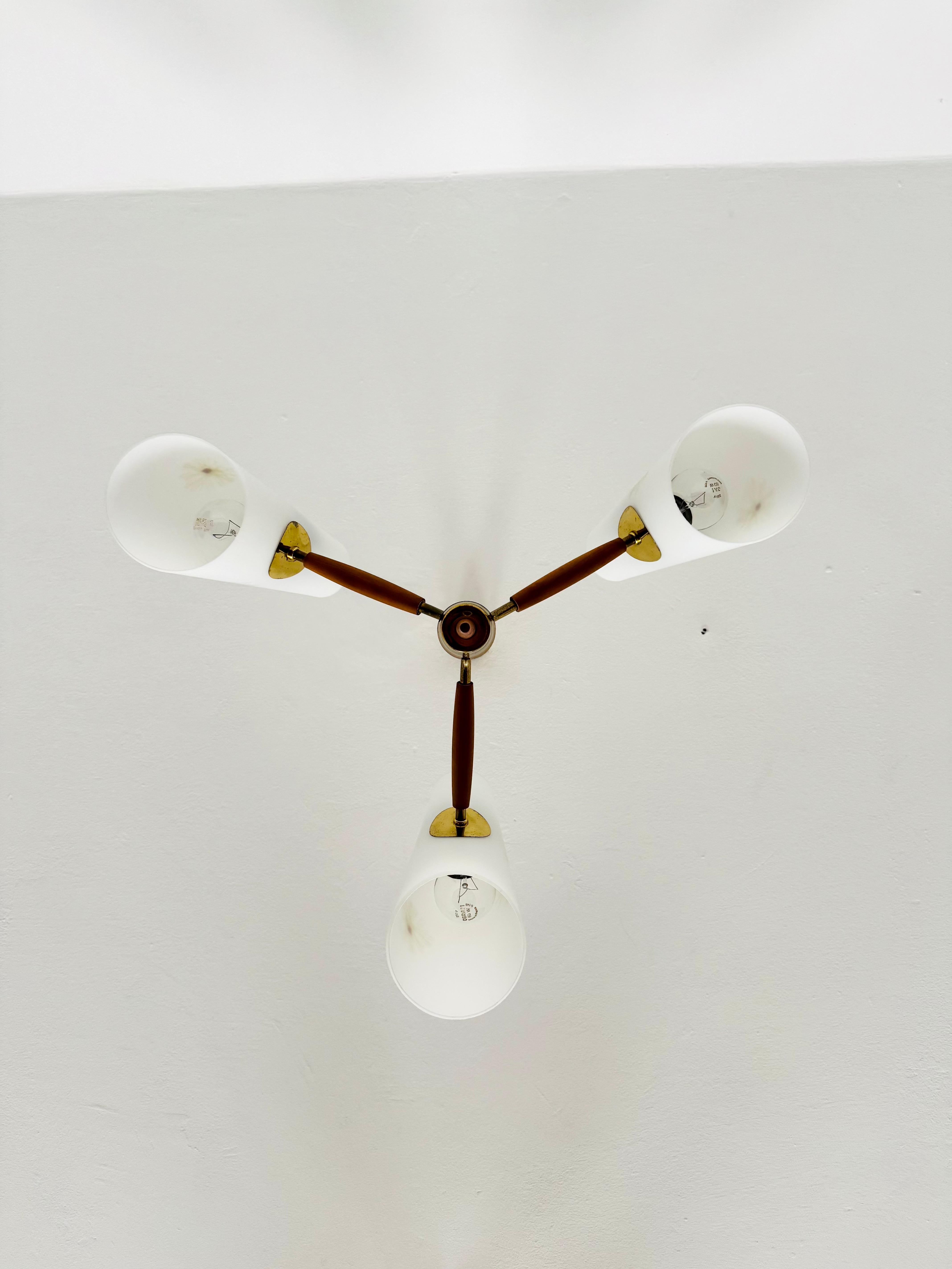 Metallo Lampadario austriaco in ottone di Rupert Nikoll in vendita
