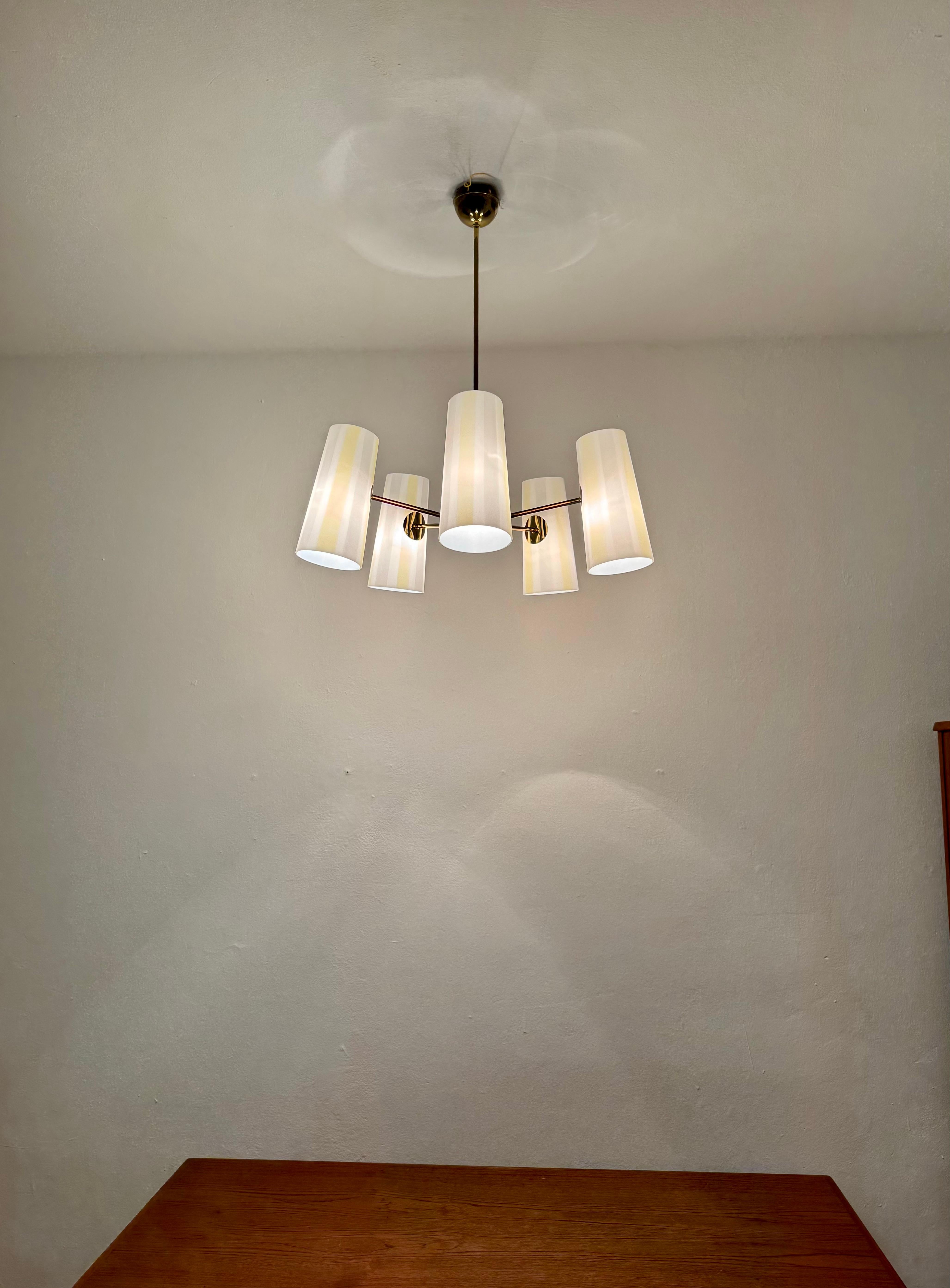 Austrian Brass Chandelier by Rupert Nikoll in vendita 1