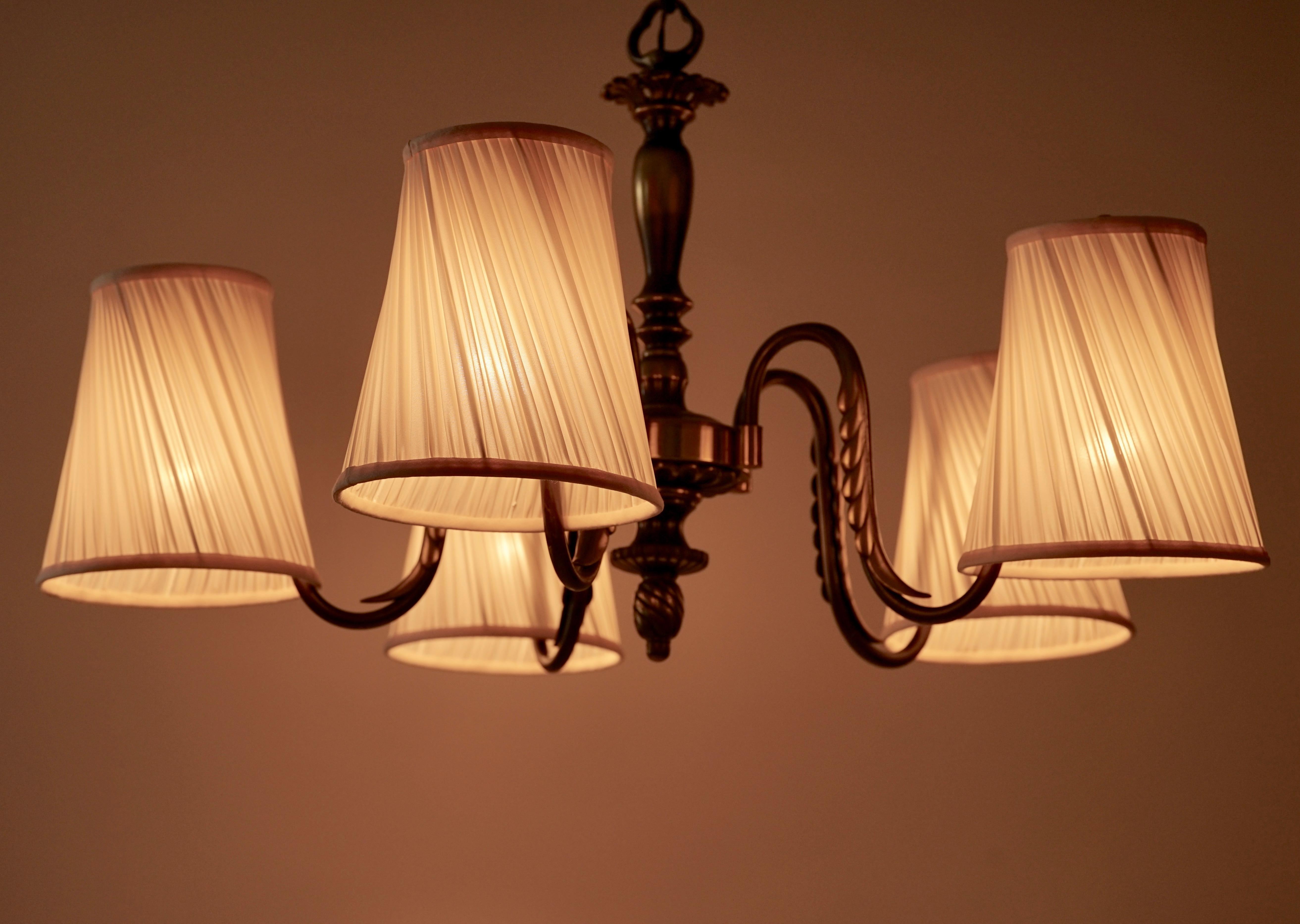 Austrian Brass Chandelier with five Silk Shades from 1930´s by J.T. Kalmár  For Sale 5