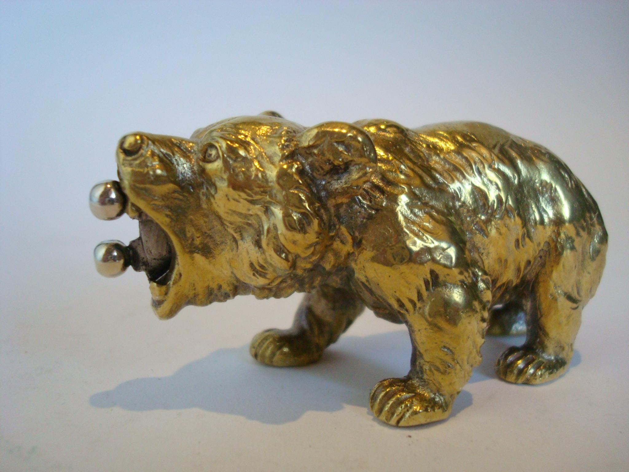 Art Deco Austrian Bronze Bear Cigar Cutter, ca 1900´s For Sale