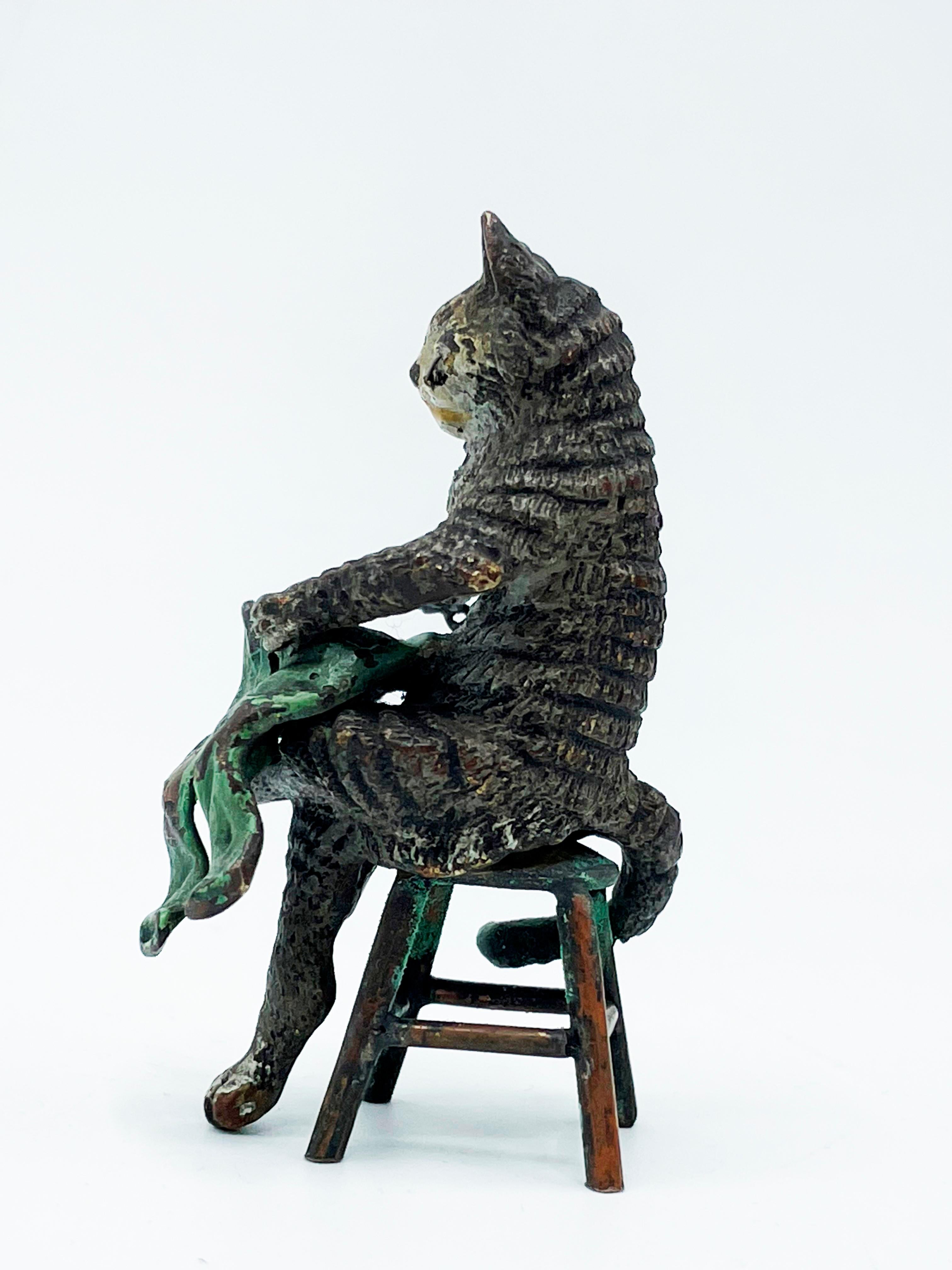 Austrian bronze cat sculpture  In Good Condition For Sale In Autonomous City Buenos Aires, CABA
