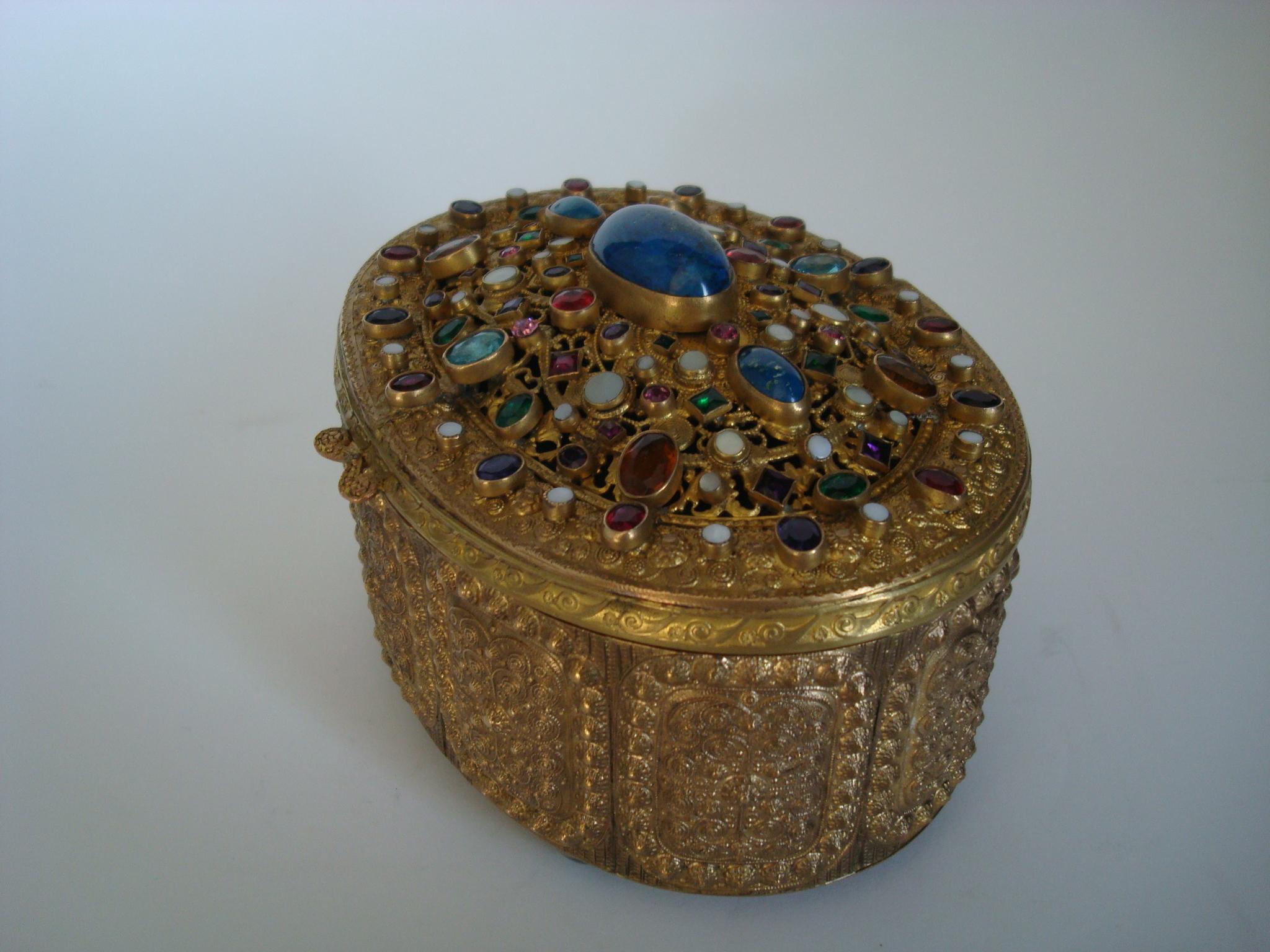 Austrian Bronze Jewelry Box, c 1900 In Good Condition In Buenos Aires, Olivos