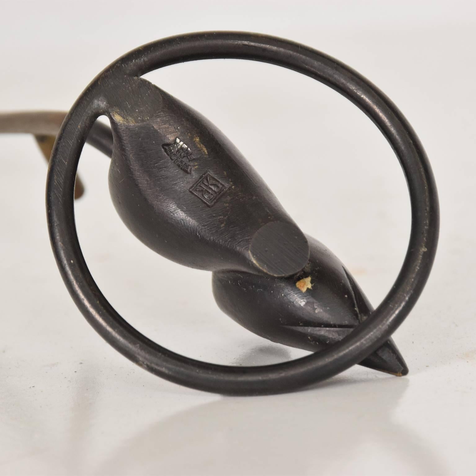 Austrian Bronze Mouse Ring Holder Paperweight  by Richard Rohac, 1940s 3