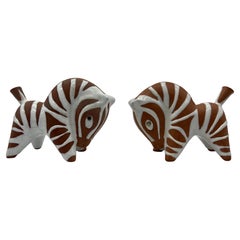 Cavalli stuzzicadenti in ceramica austriaca di Leopold Anzengruber