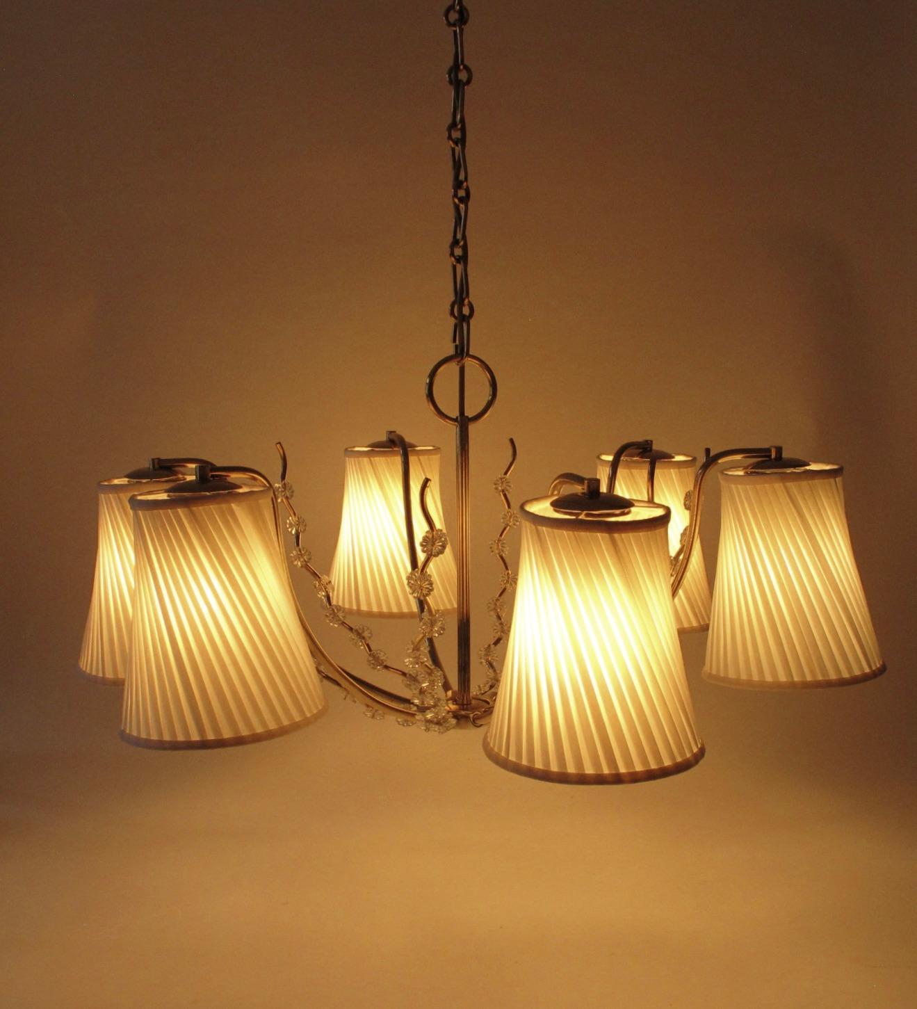 Austrian Chandelier with six Arms in Brass and Silk Shades from Josef Frank in vendita 4