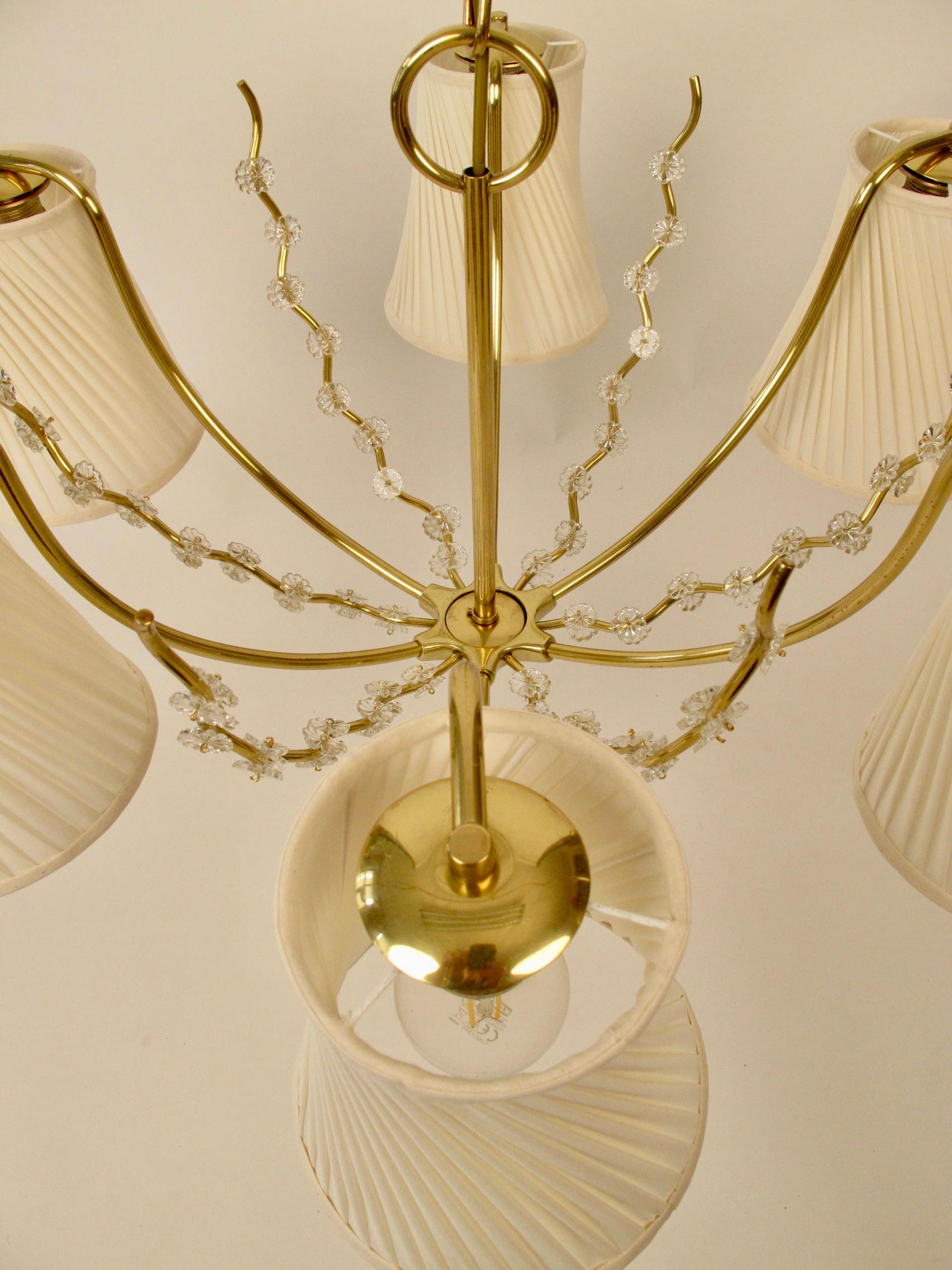 Austrian Chandelier with six Arms in Brass and Silk Shades from Josef Frank in vendita 9