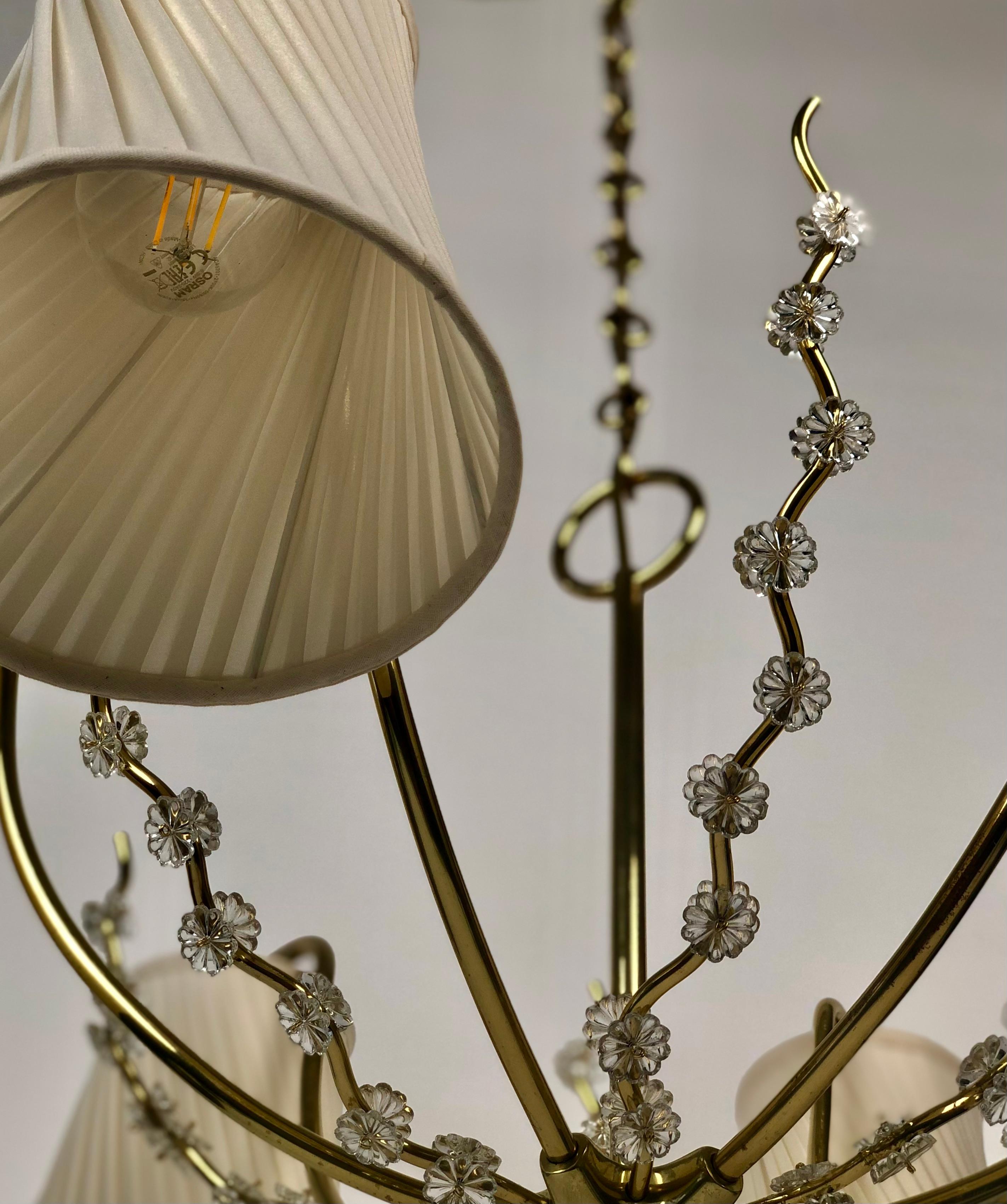 Austrian Chandelier with six Arms in Brass and Silk Shades from Josef Frank in vendita 2