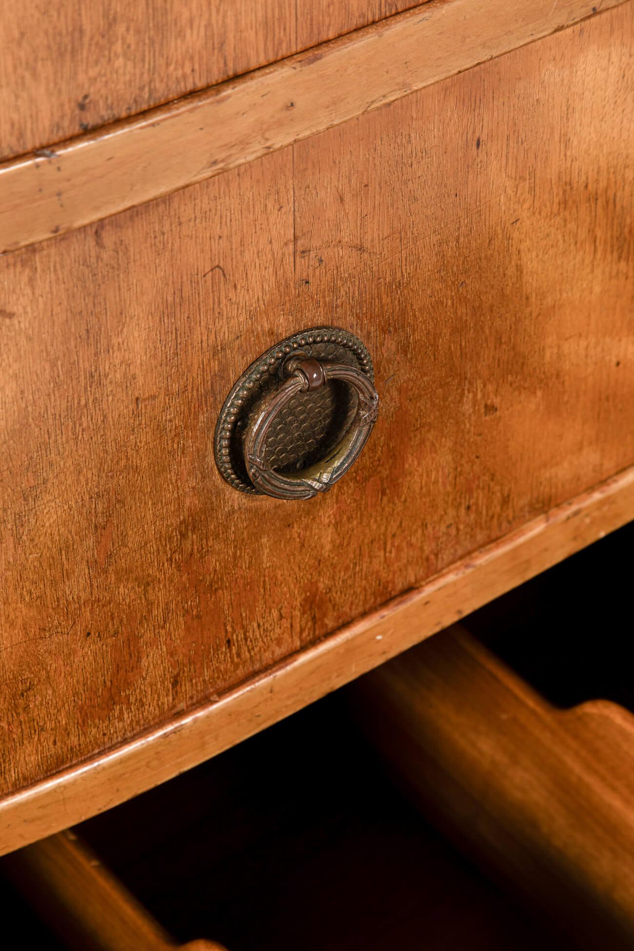 Austrian Chest of Drawers with a Glass Front in vendita 4