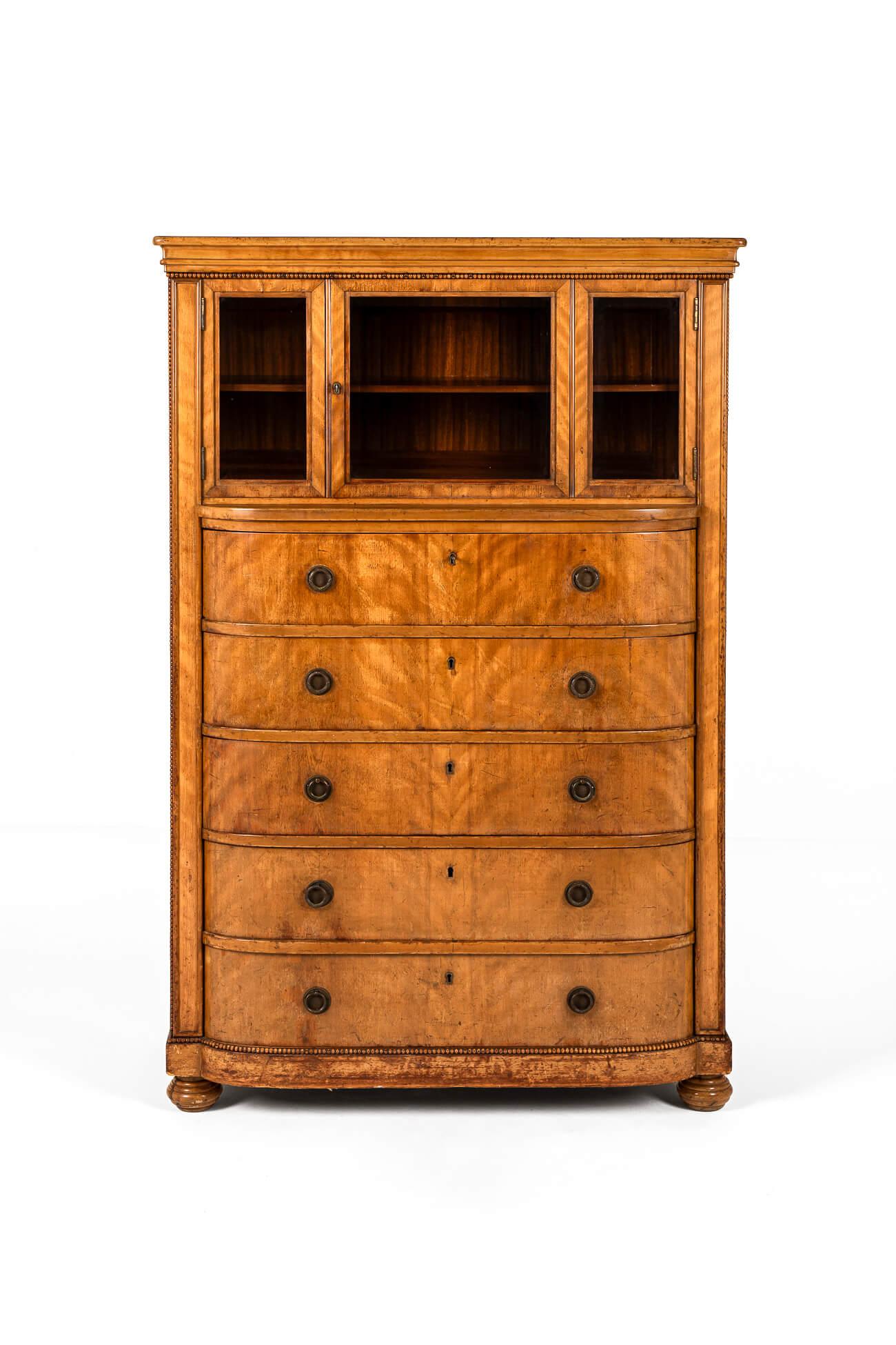Fatto a mano Austrian Chest of Drawers with a Glass Front in vendita